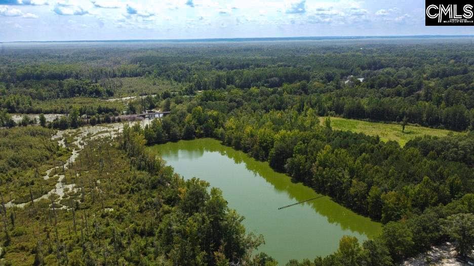 231 Ault Road, Hopkins, SC 29061