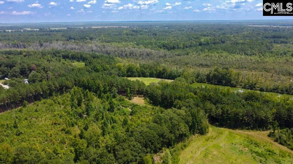 231 Ault Road, Hopkins, SC 29061