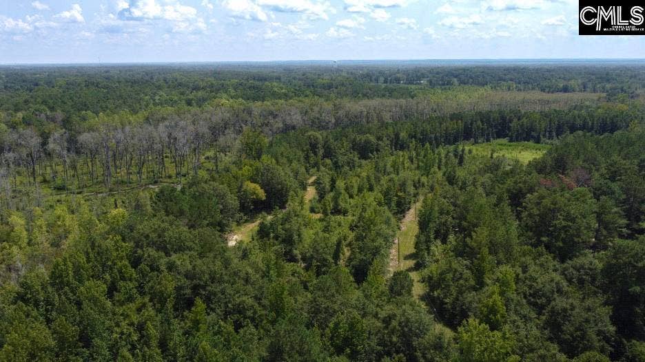 231 Ault Road, Hopkins, SC 29061