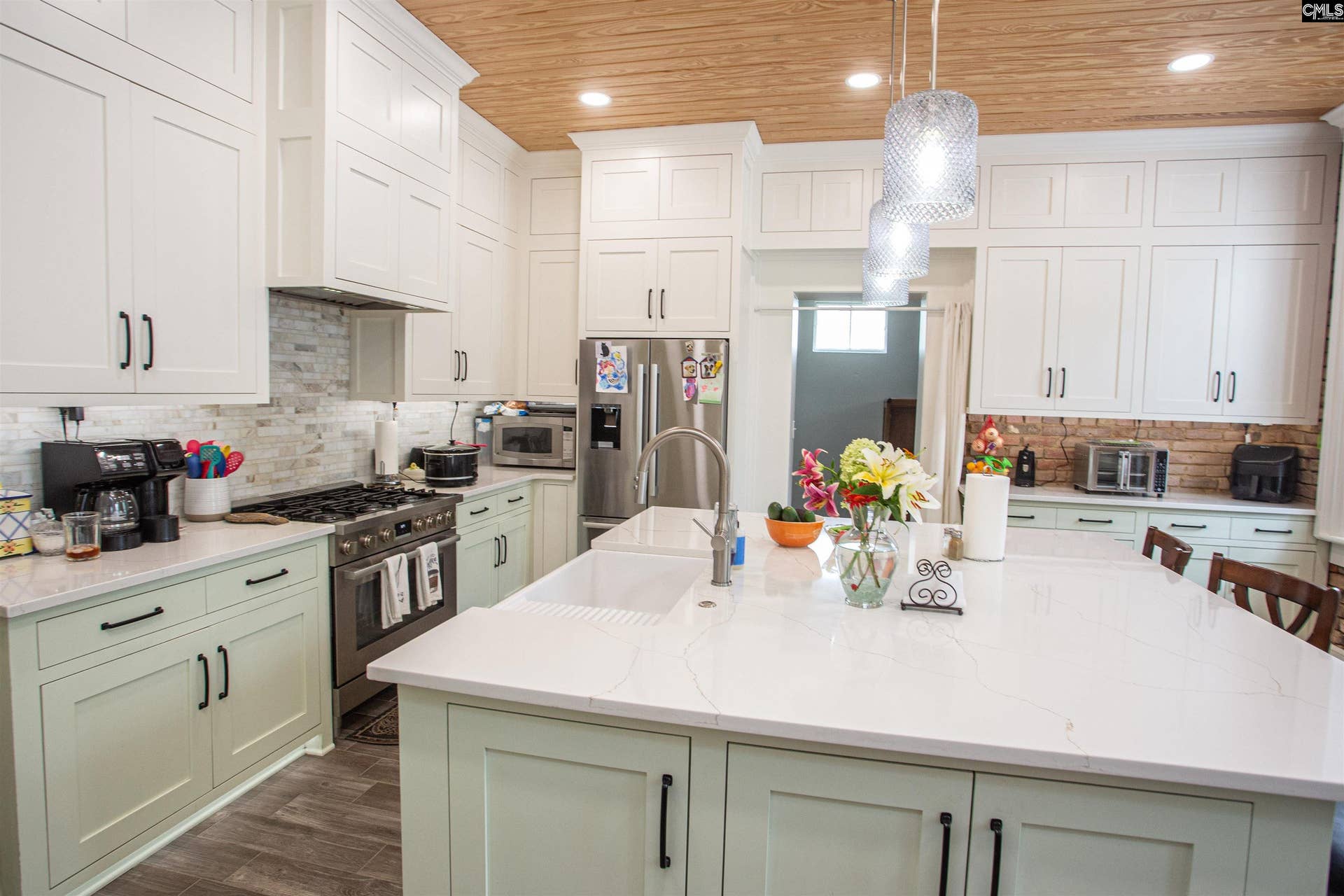 1307 Broad Street, Camden, SC 29020-0000