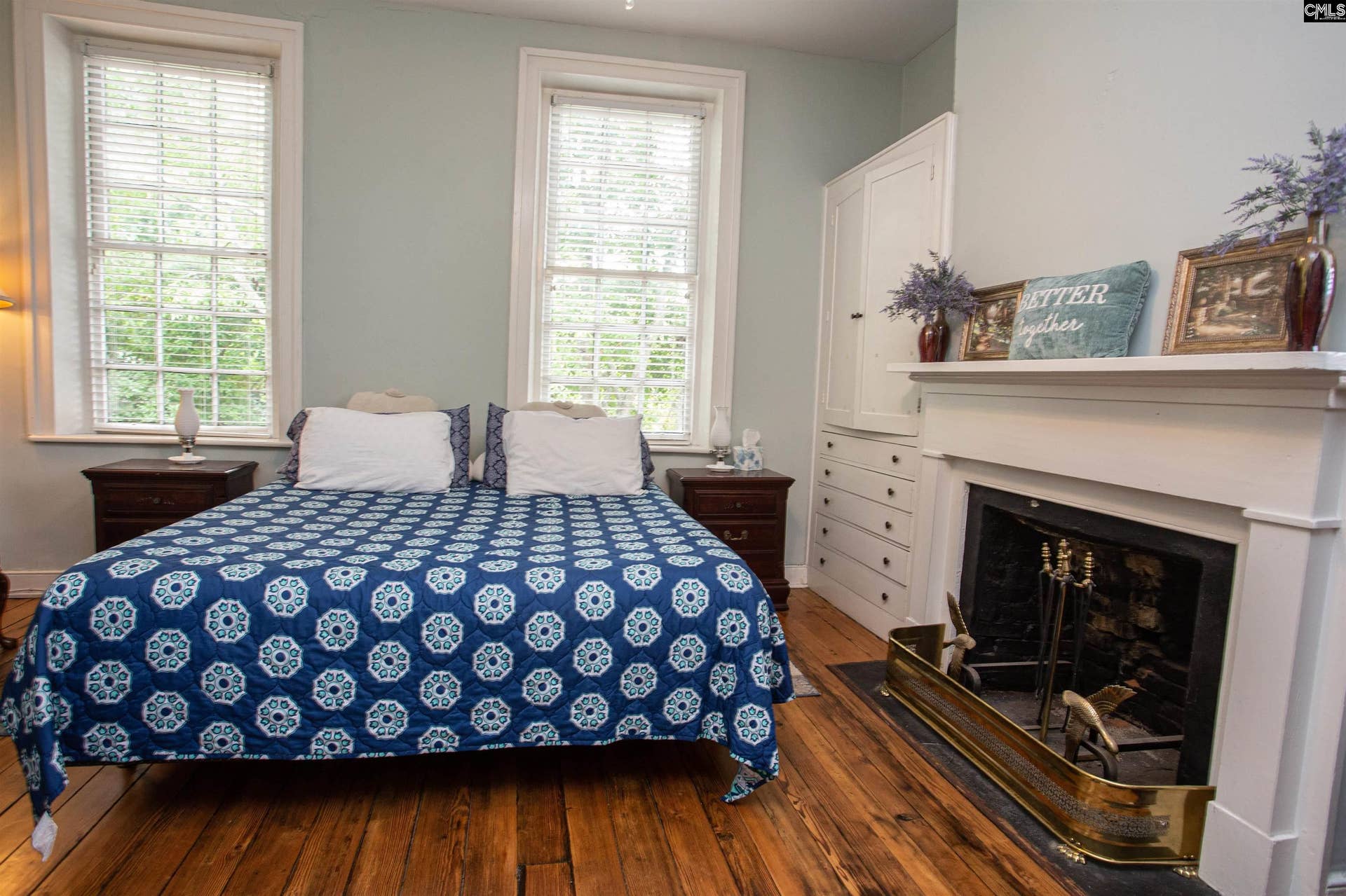 1307 Broad Street, Camden, SC 29020-0000