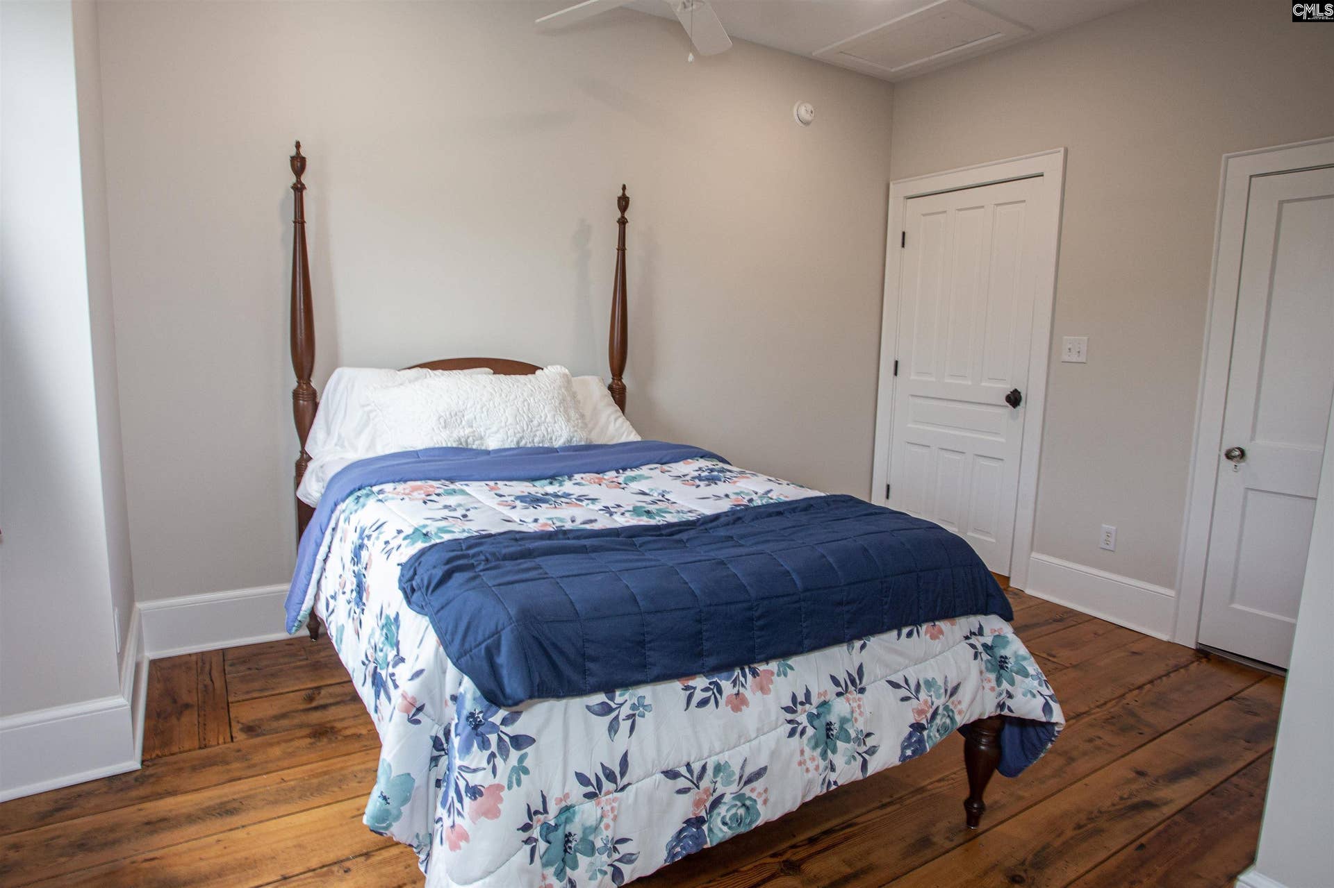 1307 Broad Street, Camden, SC 29020-0000