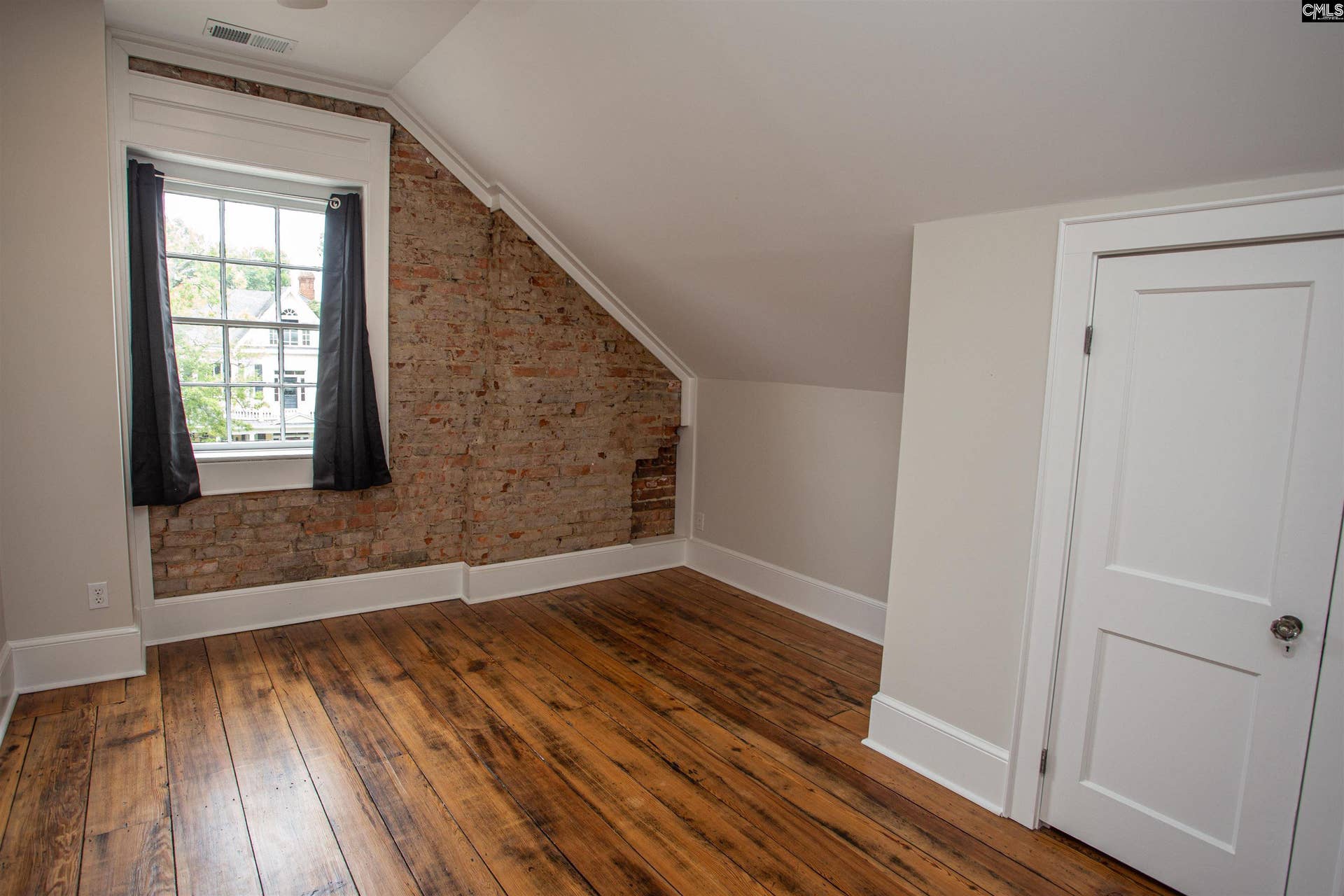1307 Broad Street, Camden, SC 29020-0000