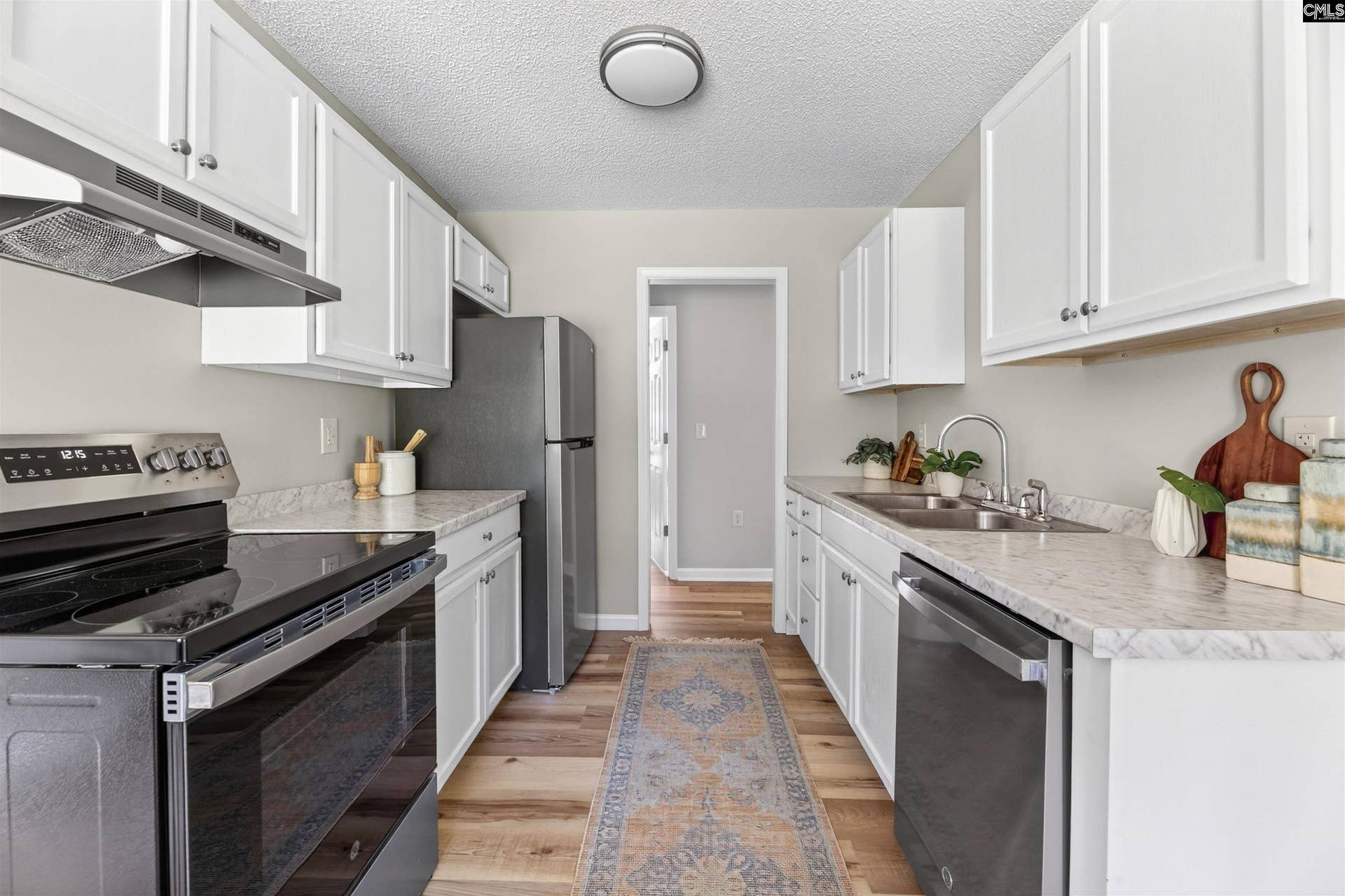 6792 Columbia Road, St. Matthews, SC 29135