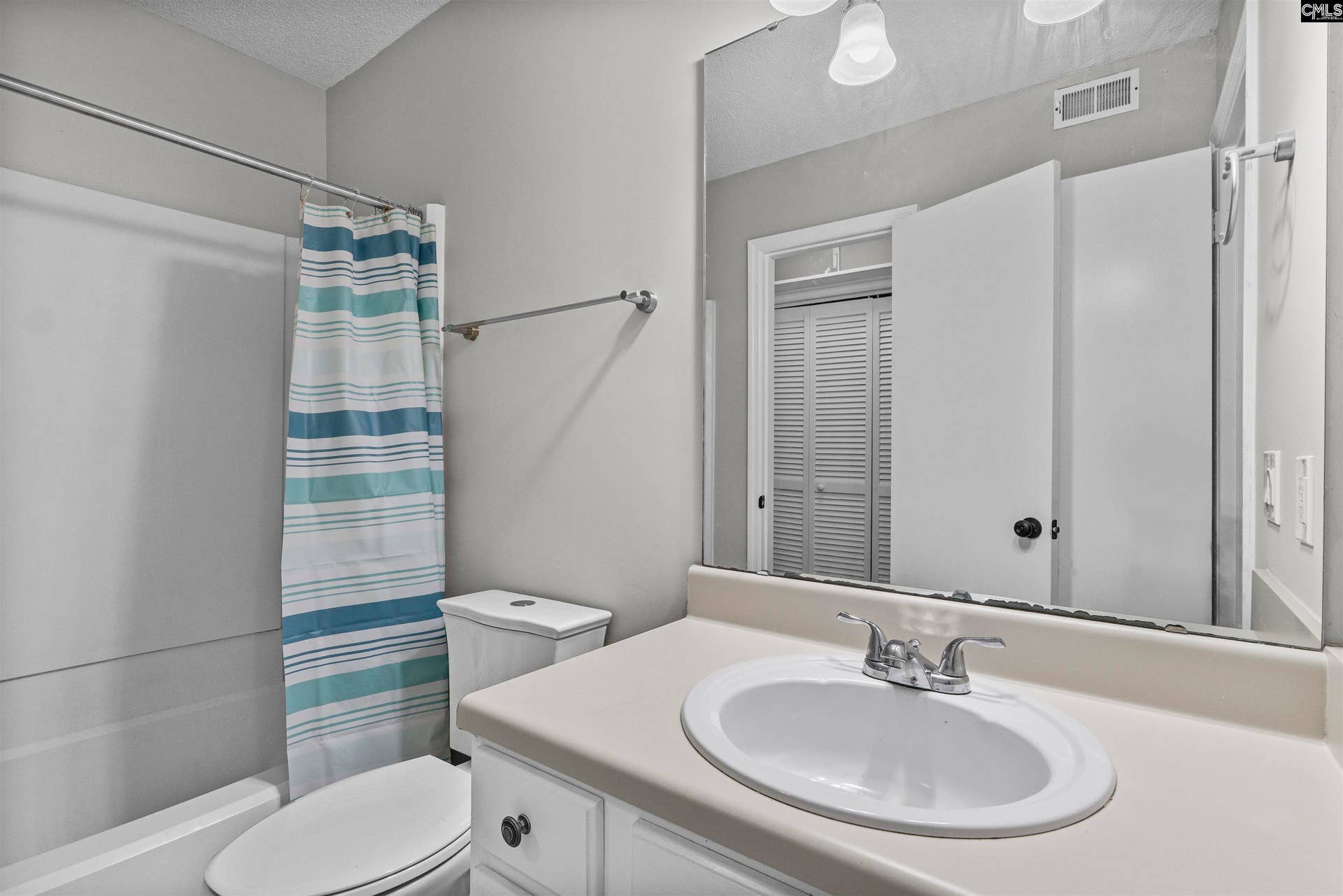 625 Edgewater Lane, West Columbia, SC 29169