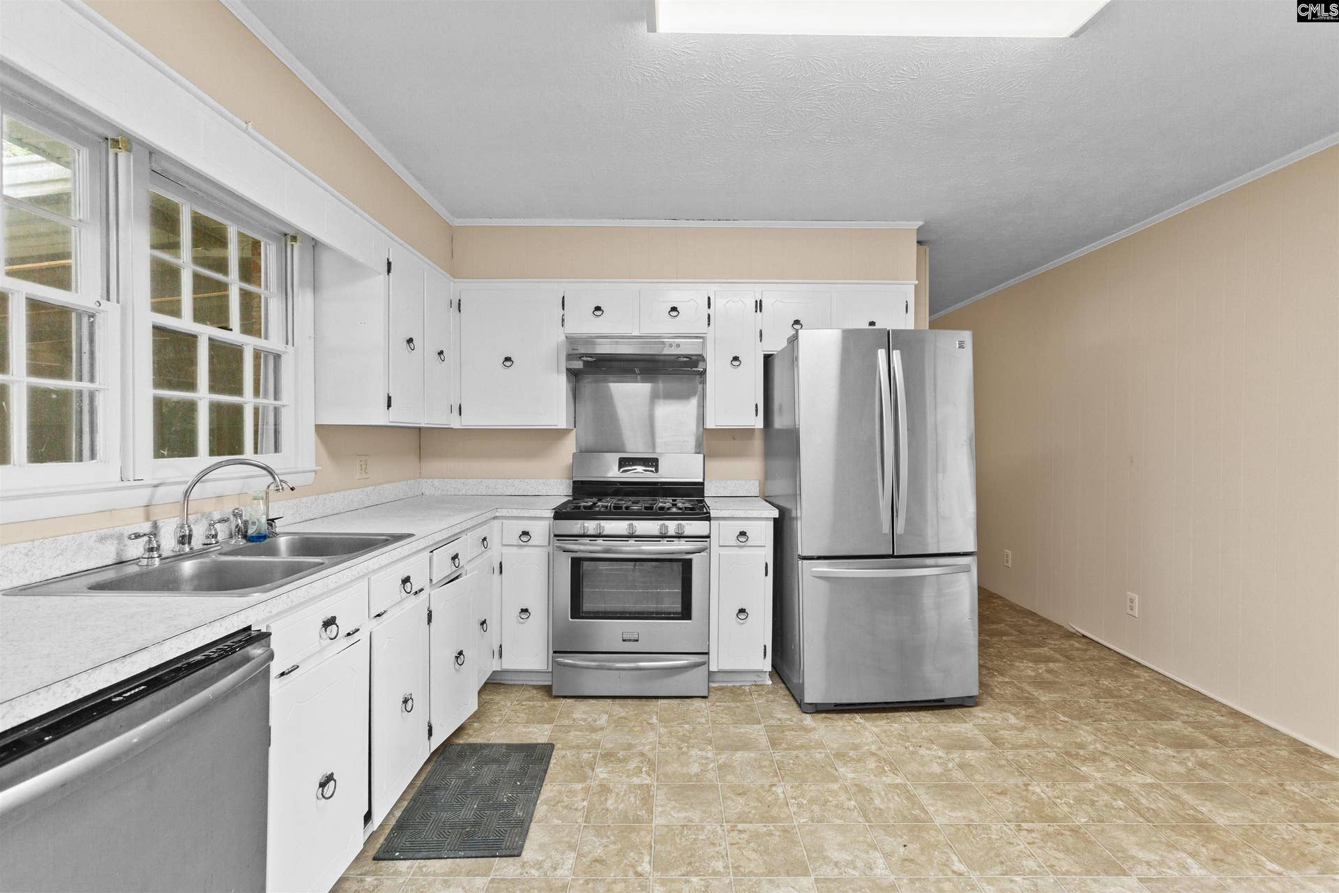1757 Saint Matthews Road, Orangeburg, SC 29118