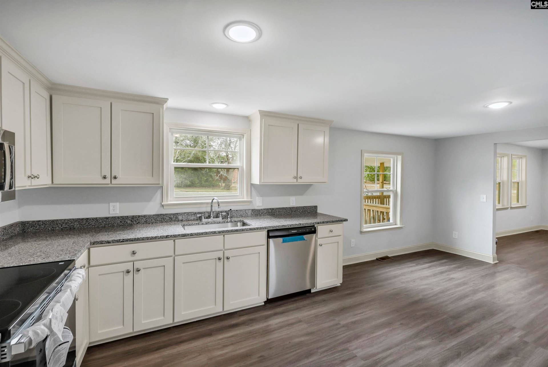 152 Robin Road, Lexington, SC 20973