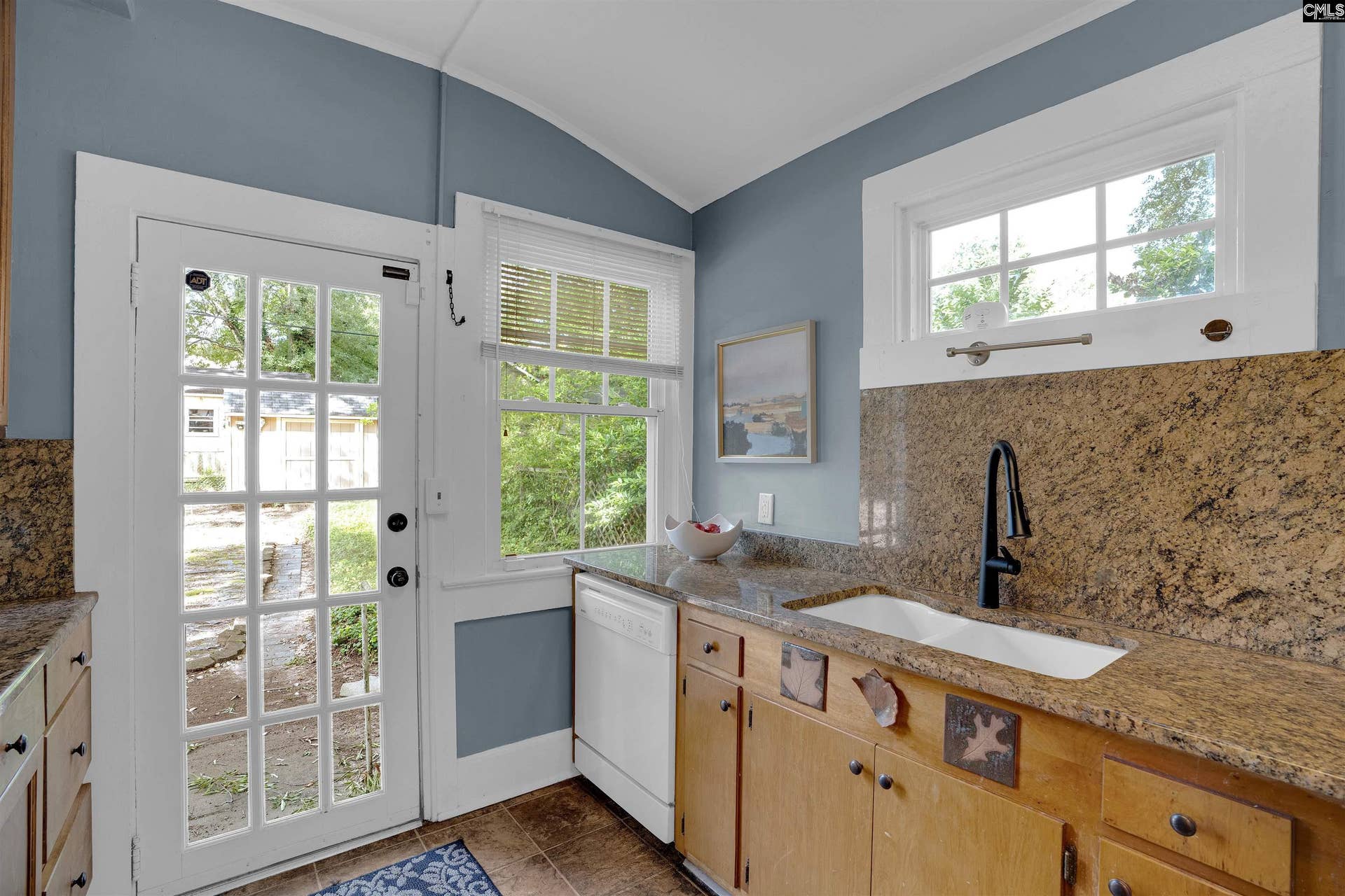 305 S Saluda Avenue, Columbia, SC 29205