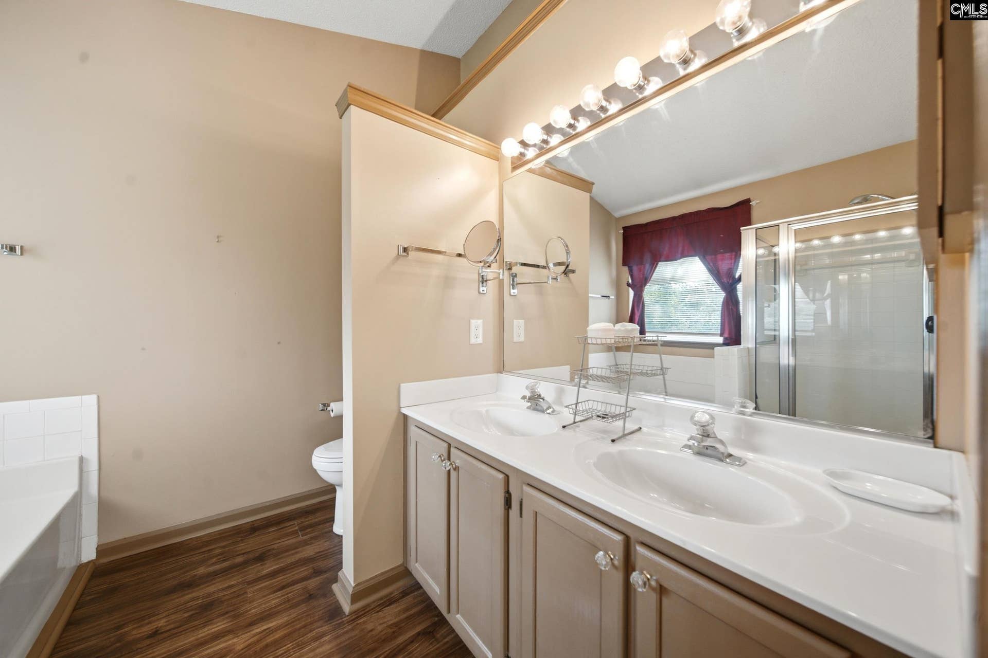 160 Pond Oak Lane, Columbia, SC 29212