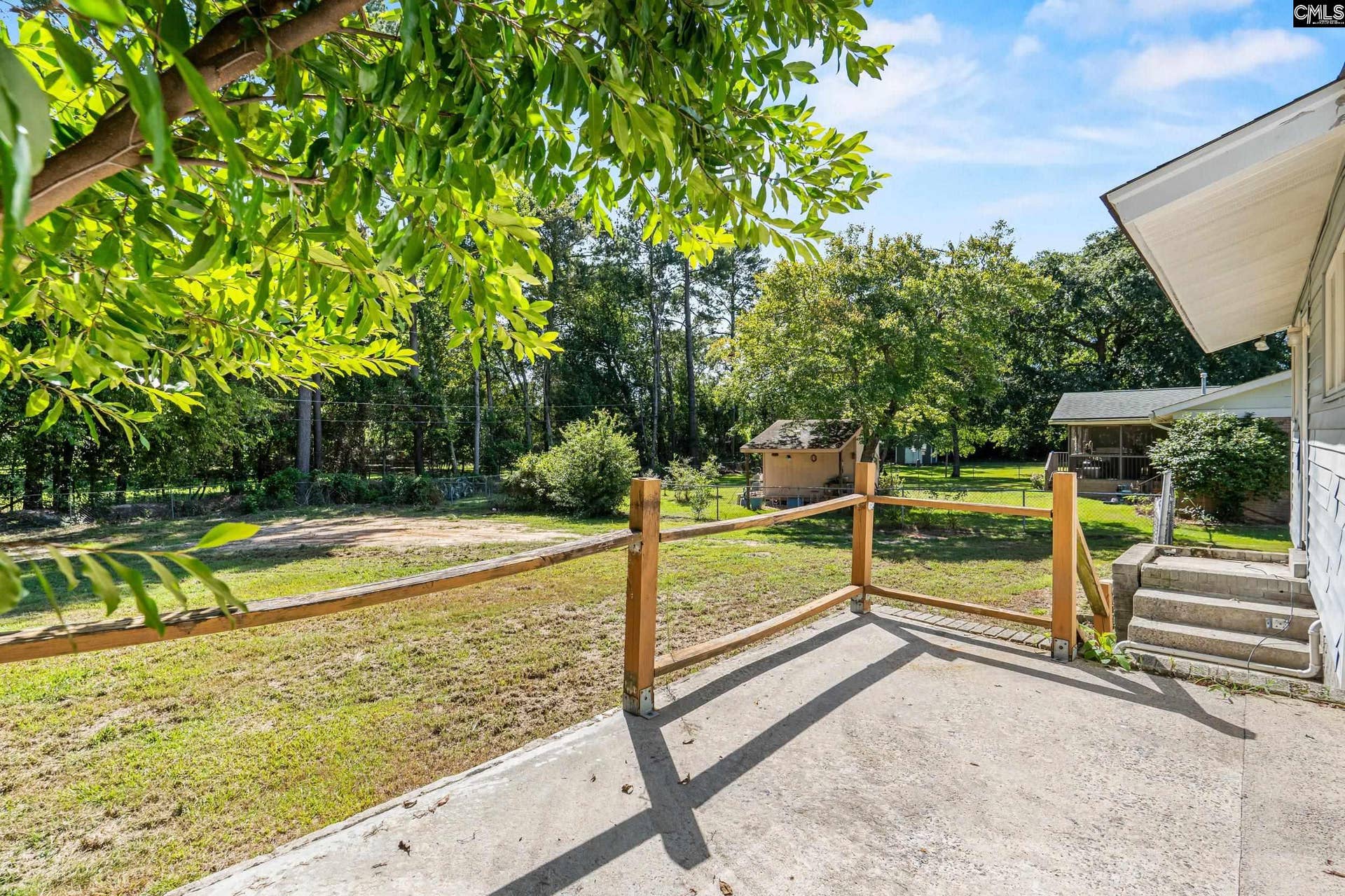 204 Oakwood Drive, Lexington, SC 29073