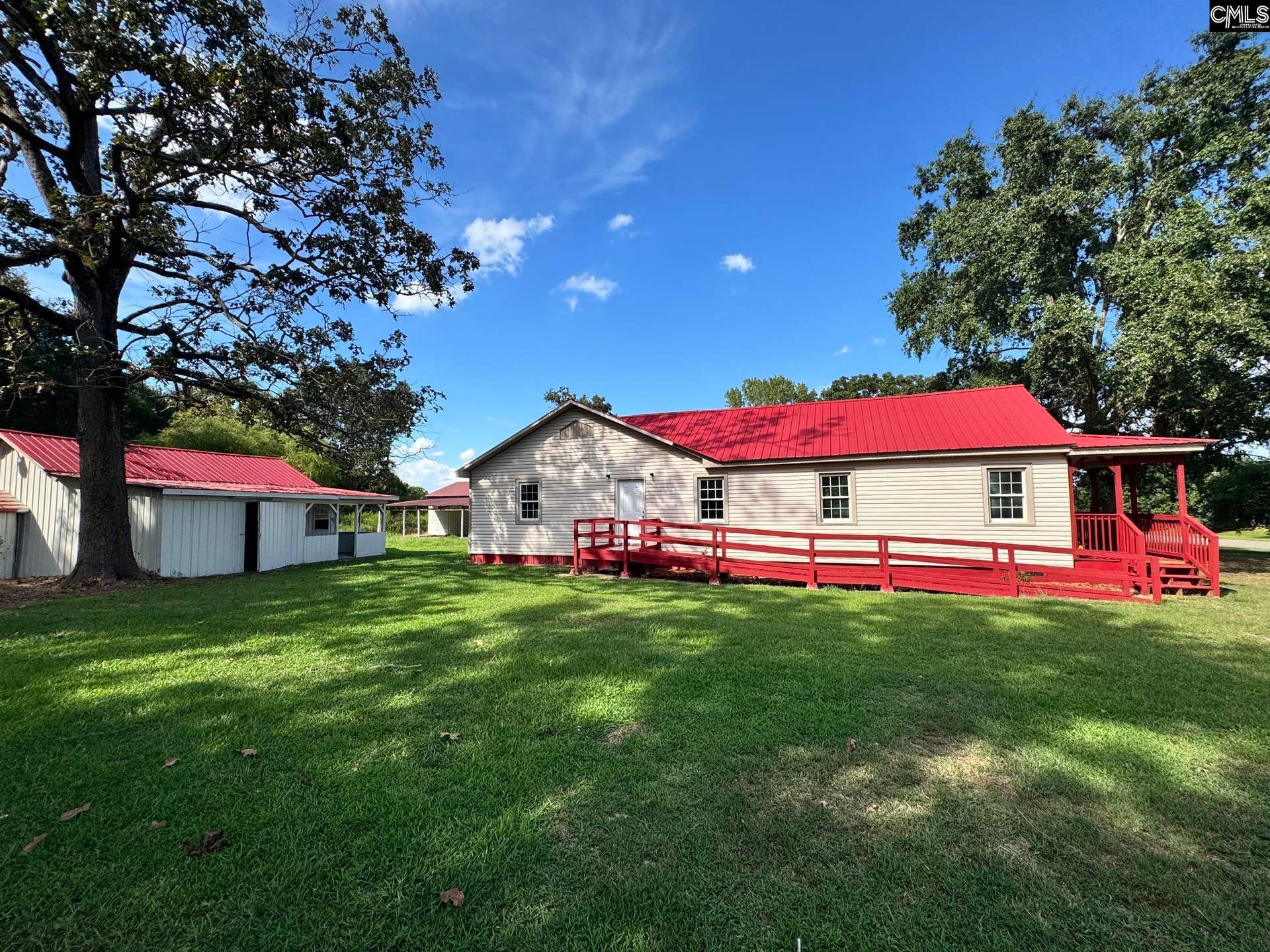 127 Dry Gulch, Saluda, SC 29138