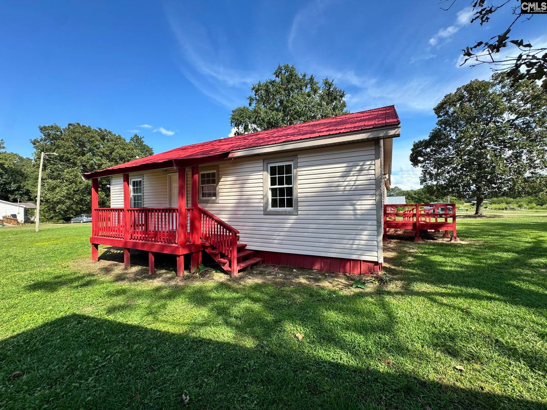 127 Dry Gulch, Saluda, SC 29138