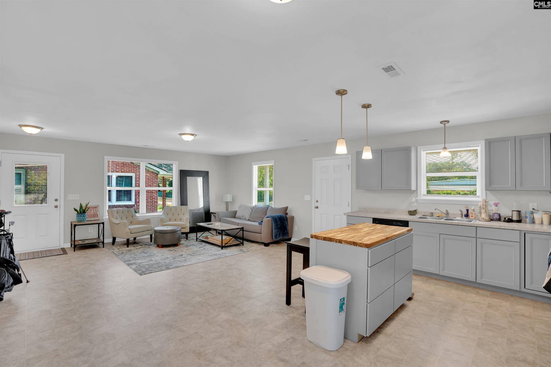 1016 Arlington Street, West Columbia, SC 29169