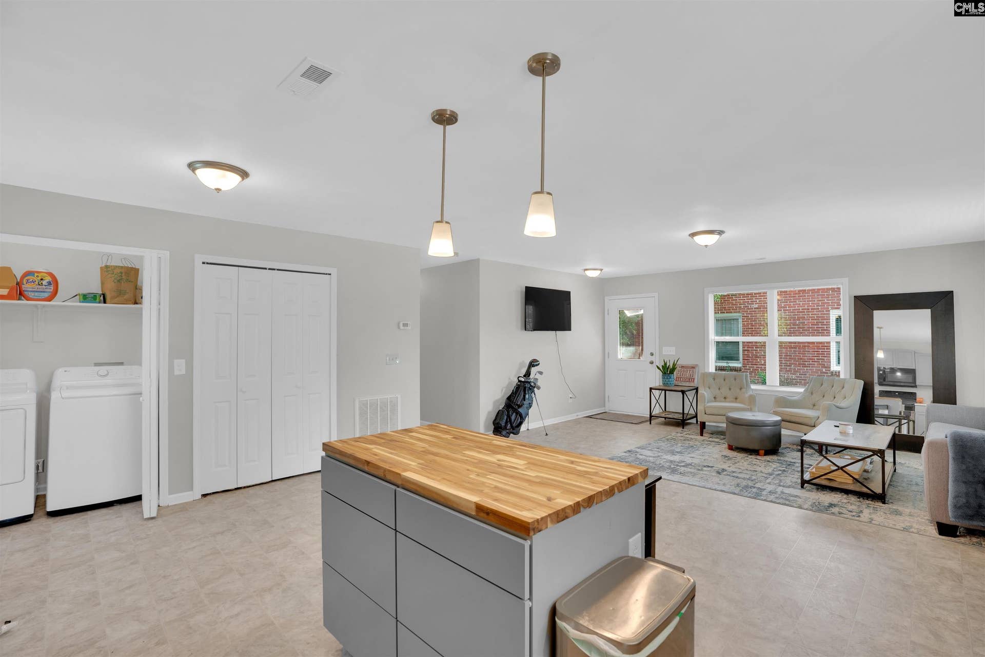 1016 Arlington Street, West Columbia, SC 29169