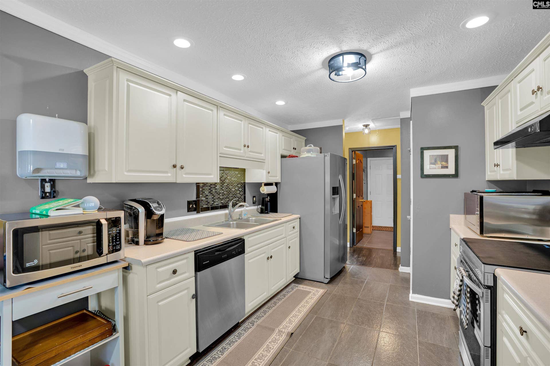 351 Knotts Circle, Lexington, SC 29073