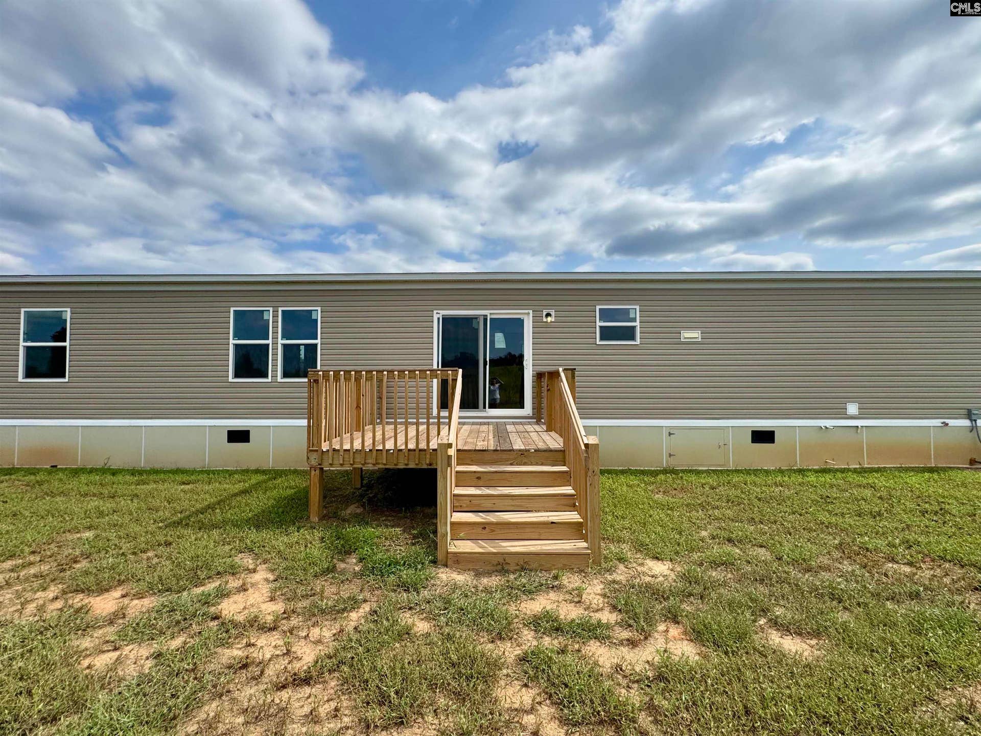 20 F R Huff Road, St. Matthews, SC 29135