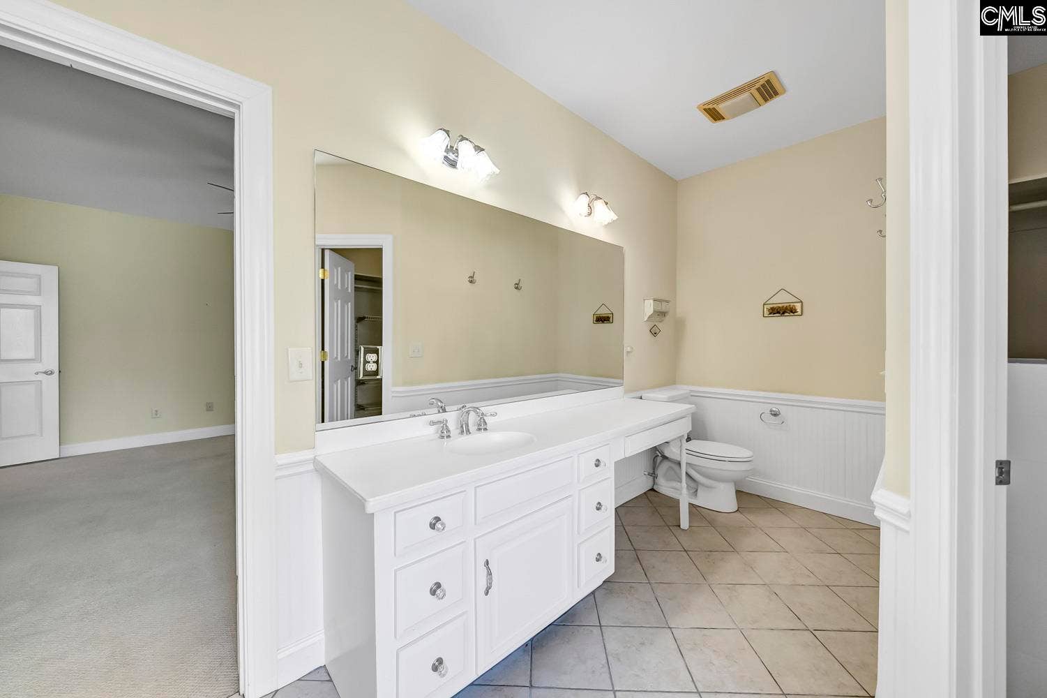 152 Berry Hill Lane, Gaston, SC 29053