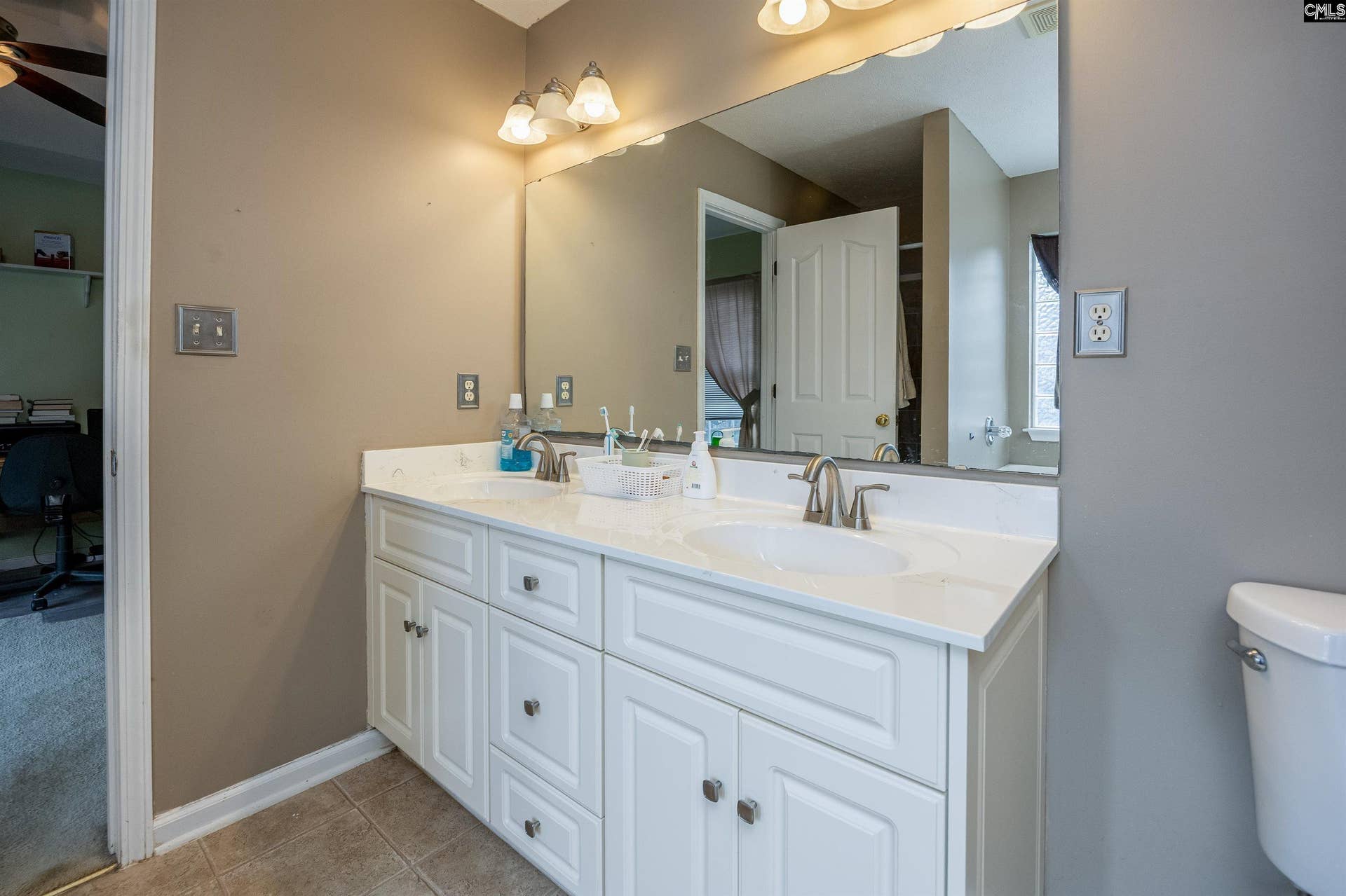 412 Knotts Court, Lexington, SC 29073