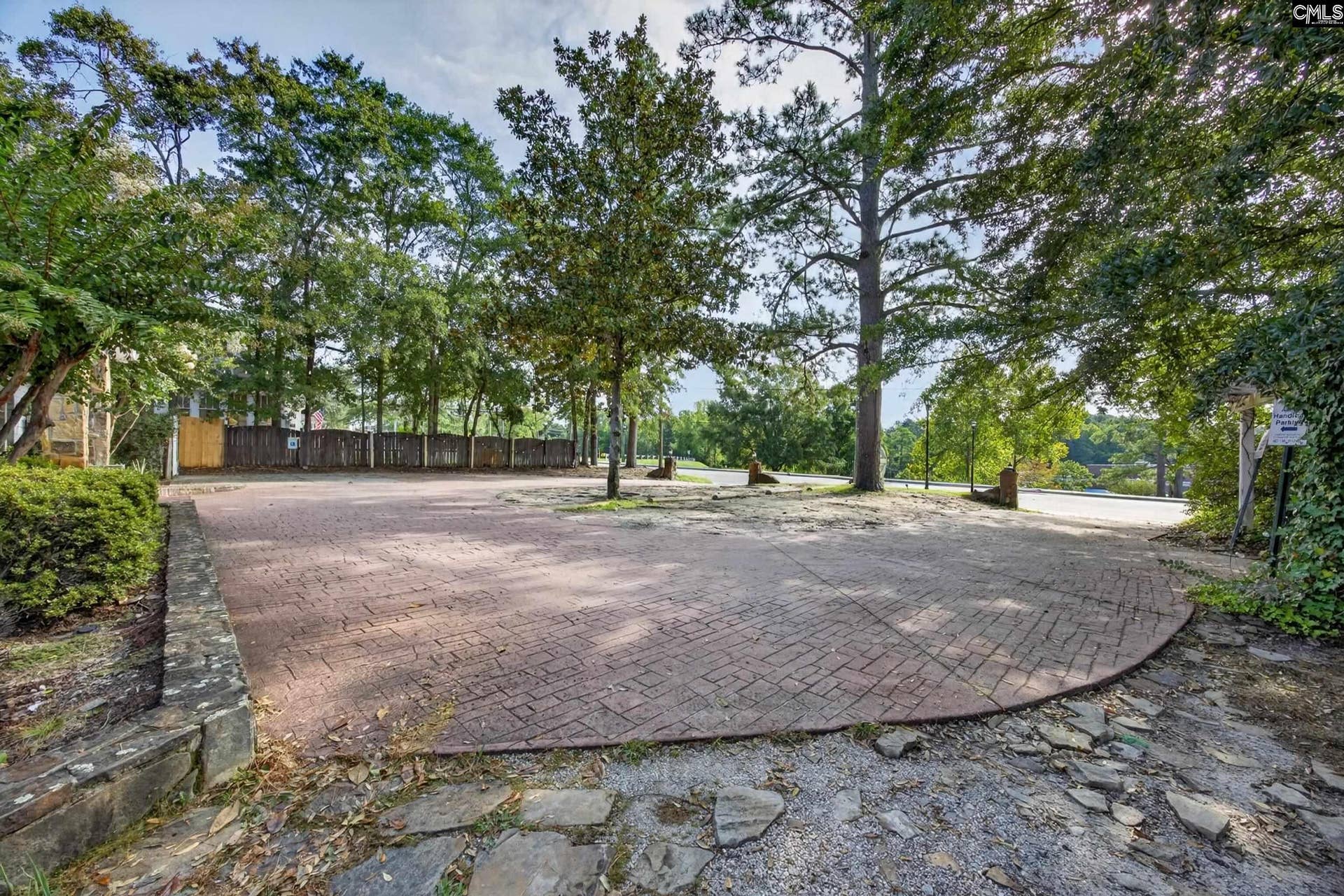 407 North Lake Drive, Lexington, SC 29072