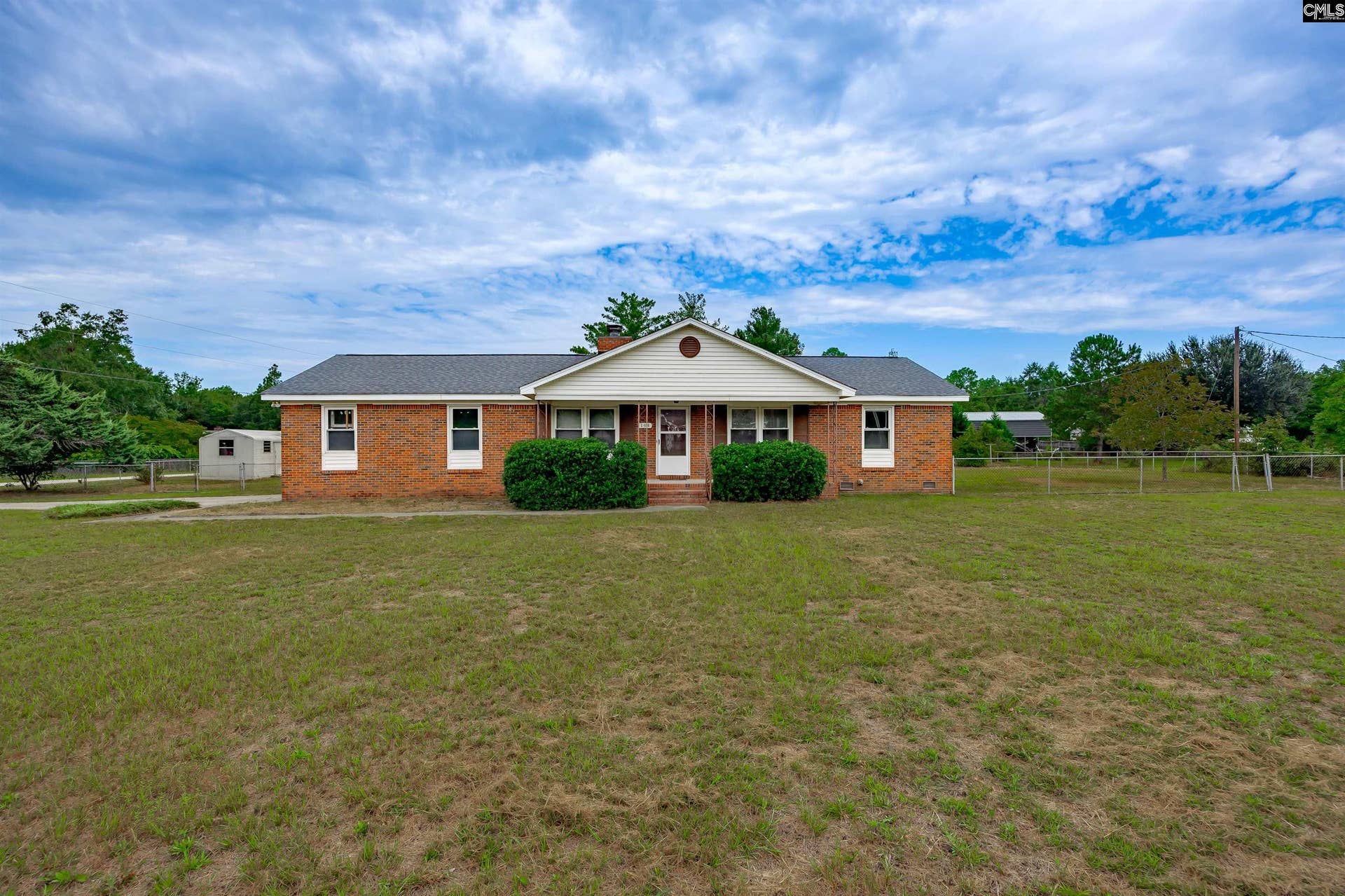 144 Freedom Drive, Lexington, SC 29072