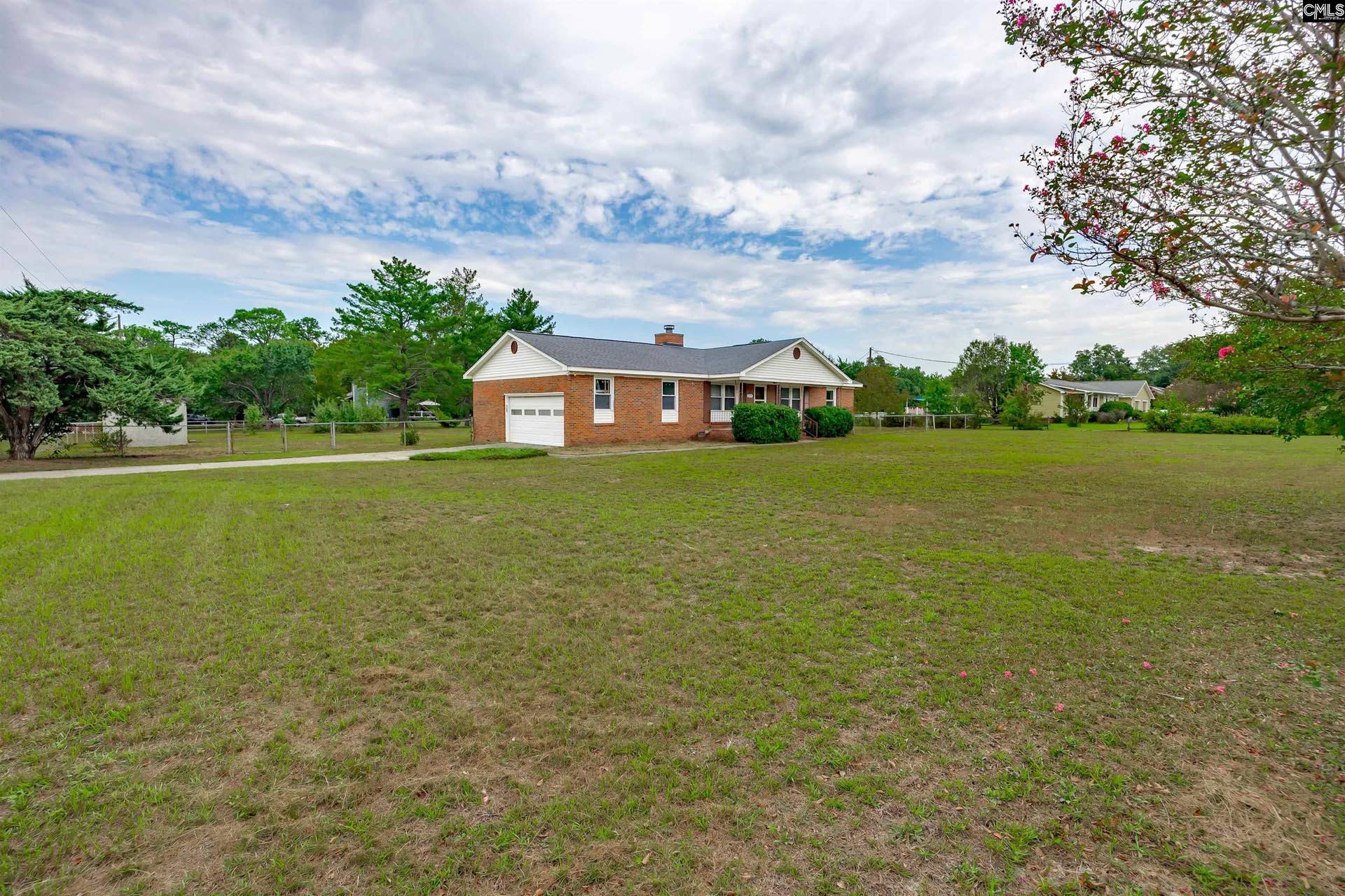 144 Freedom Drive, Lexington, SC 29072
