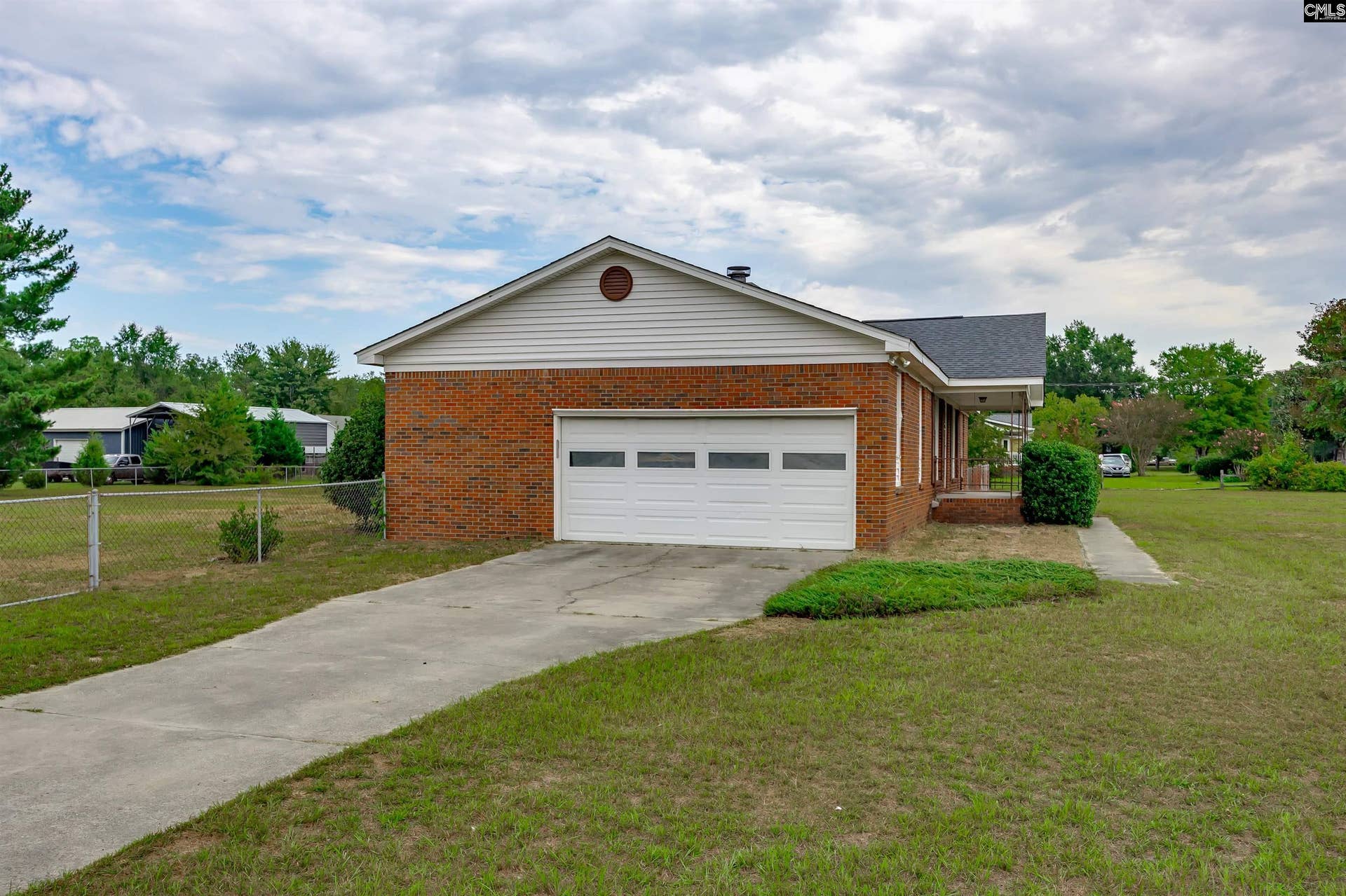 144 Freedom Drive, Lexington, SC 29072