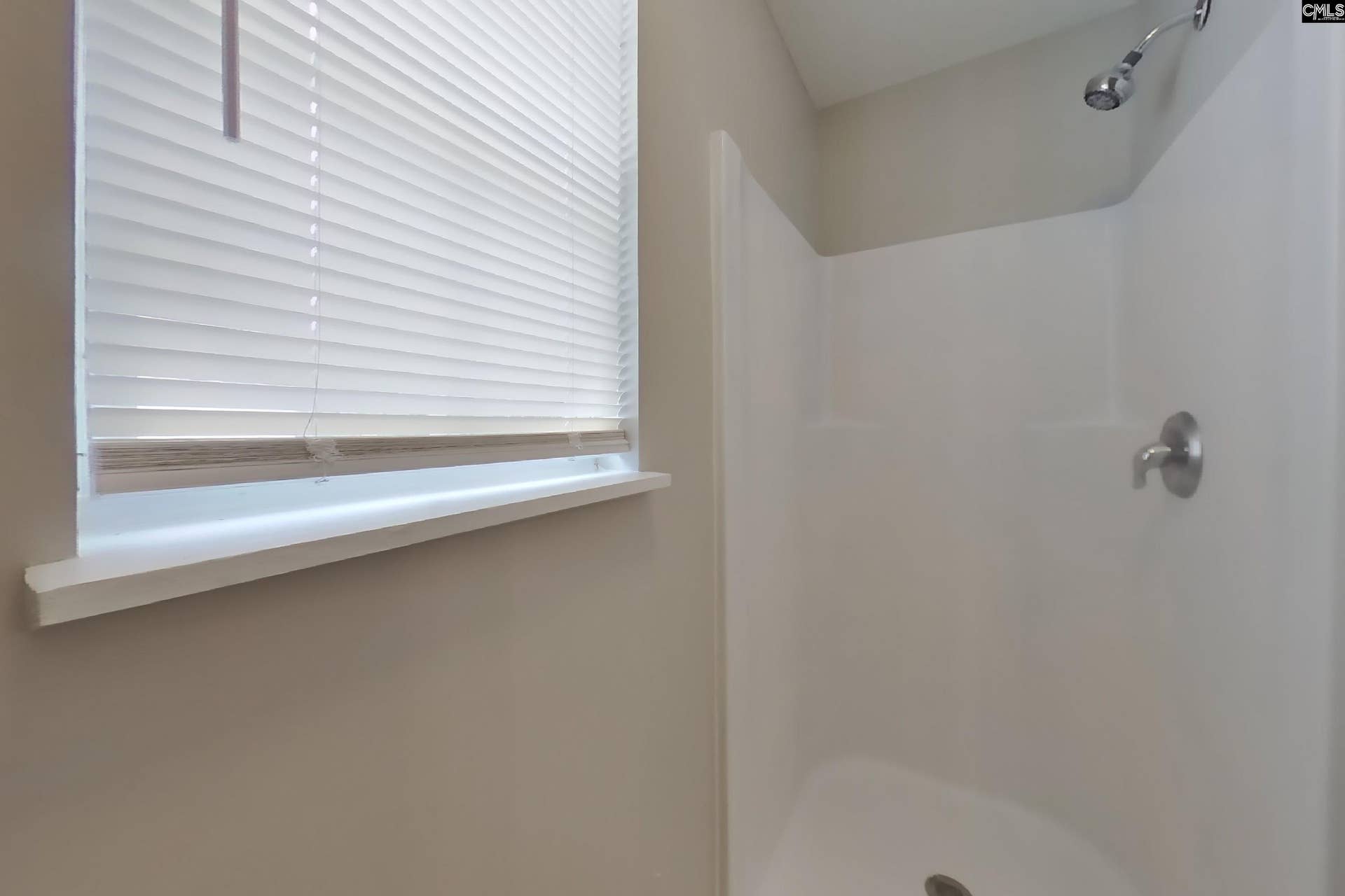 152 Cottage Lake Way, Columbia, SC 29209-5732