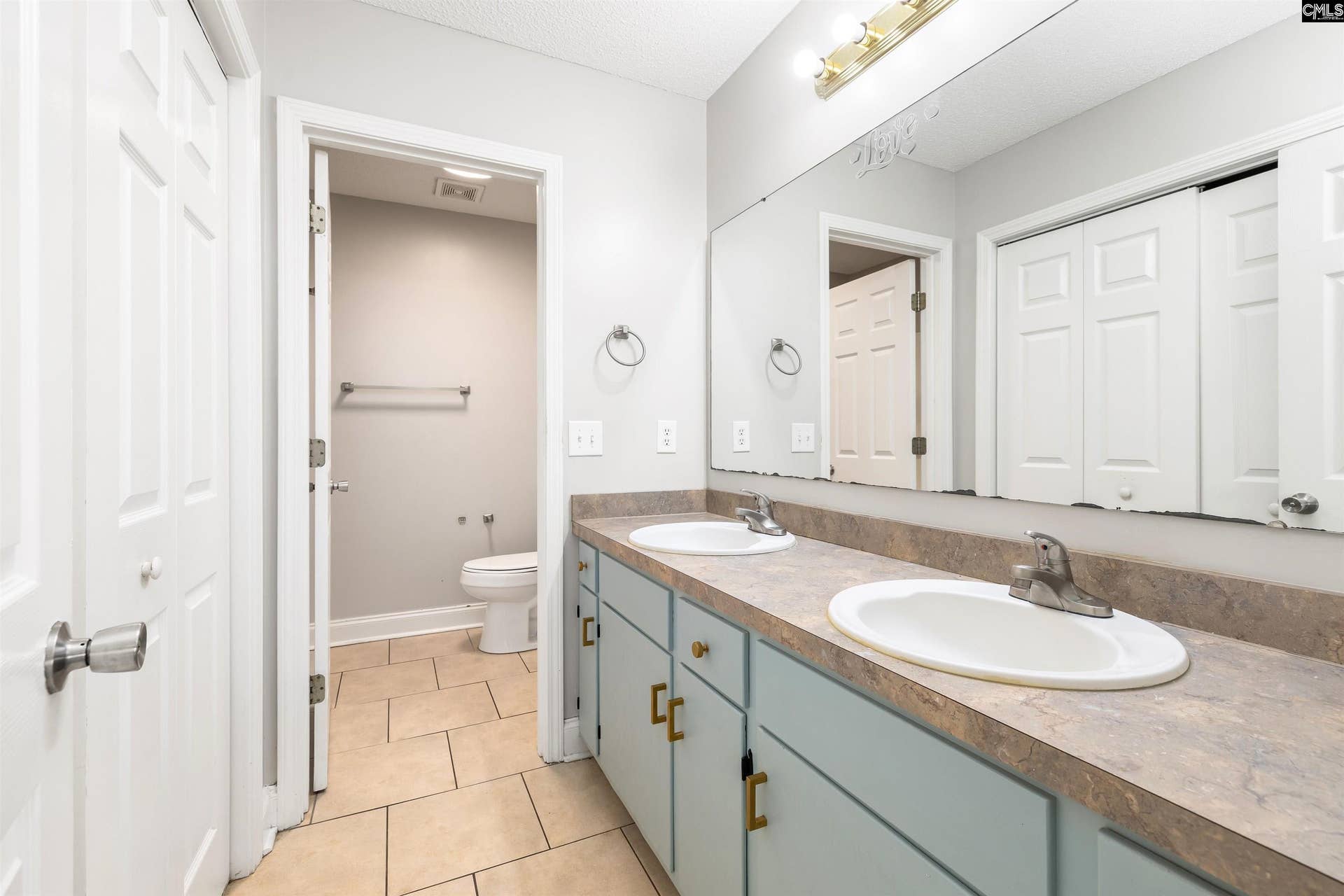 2207 Darmouth Drive, Sumter, SC 29153