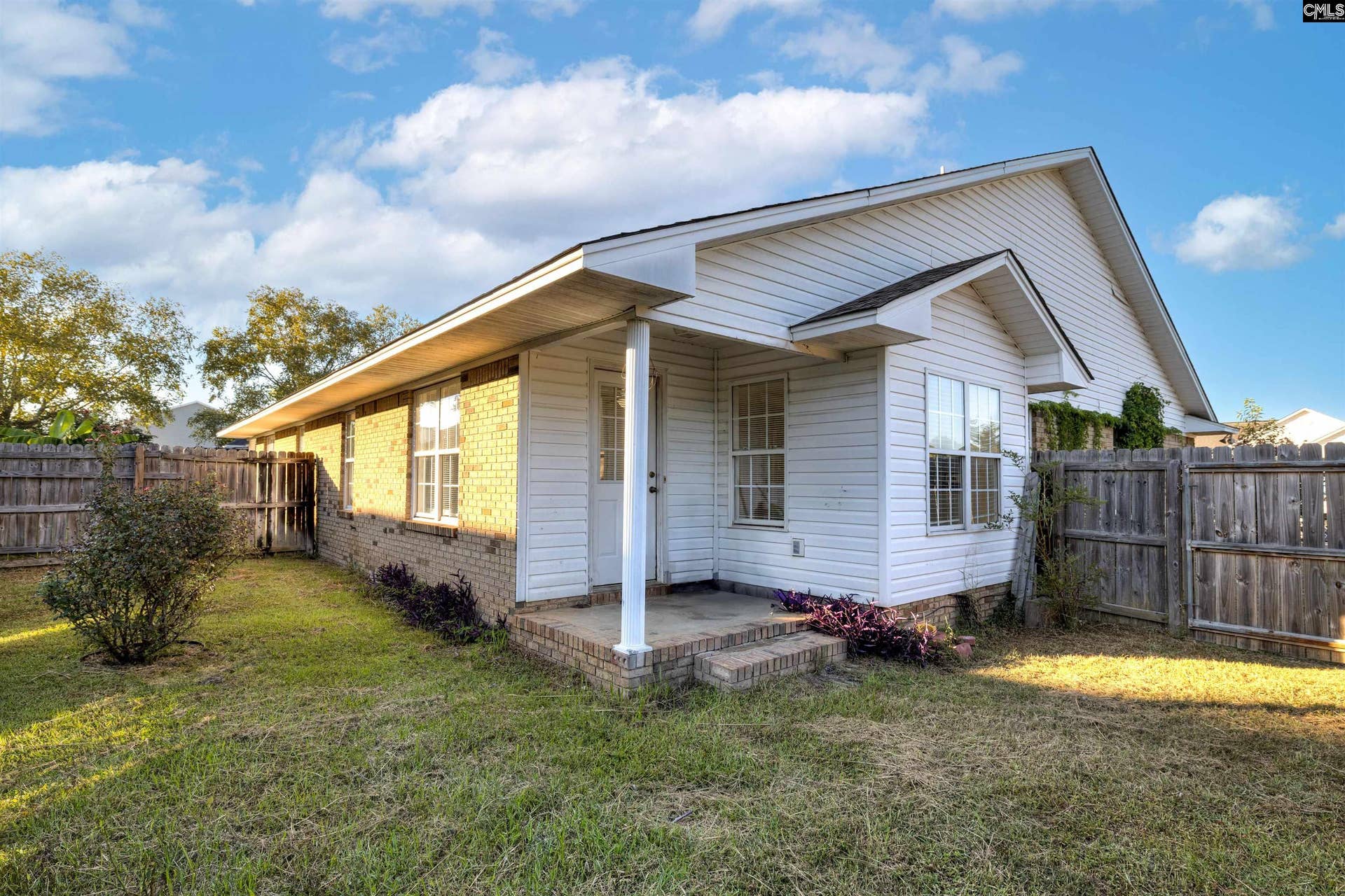 2207 Darmouth Drive, Sumter, SC 29153