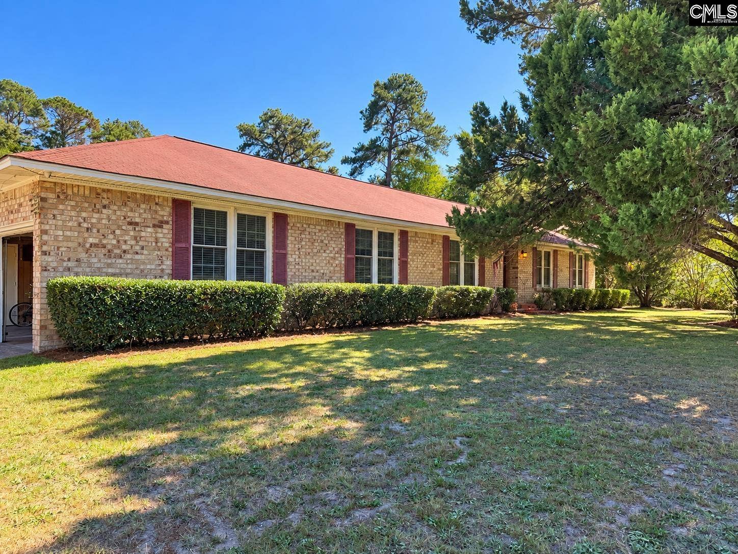 521 Cedarwood Dr, Sumter, SC 29154