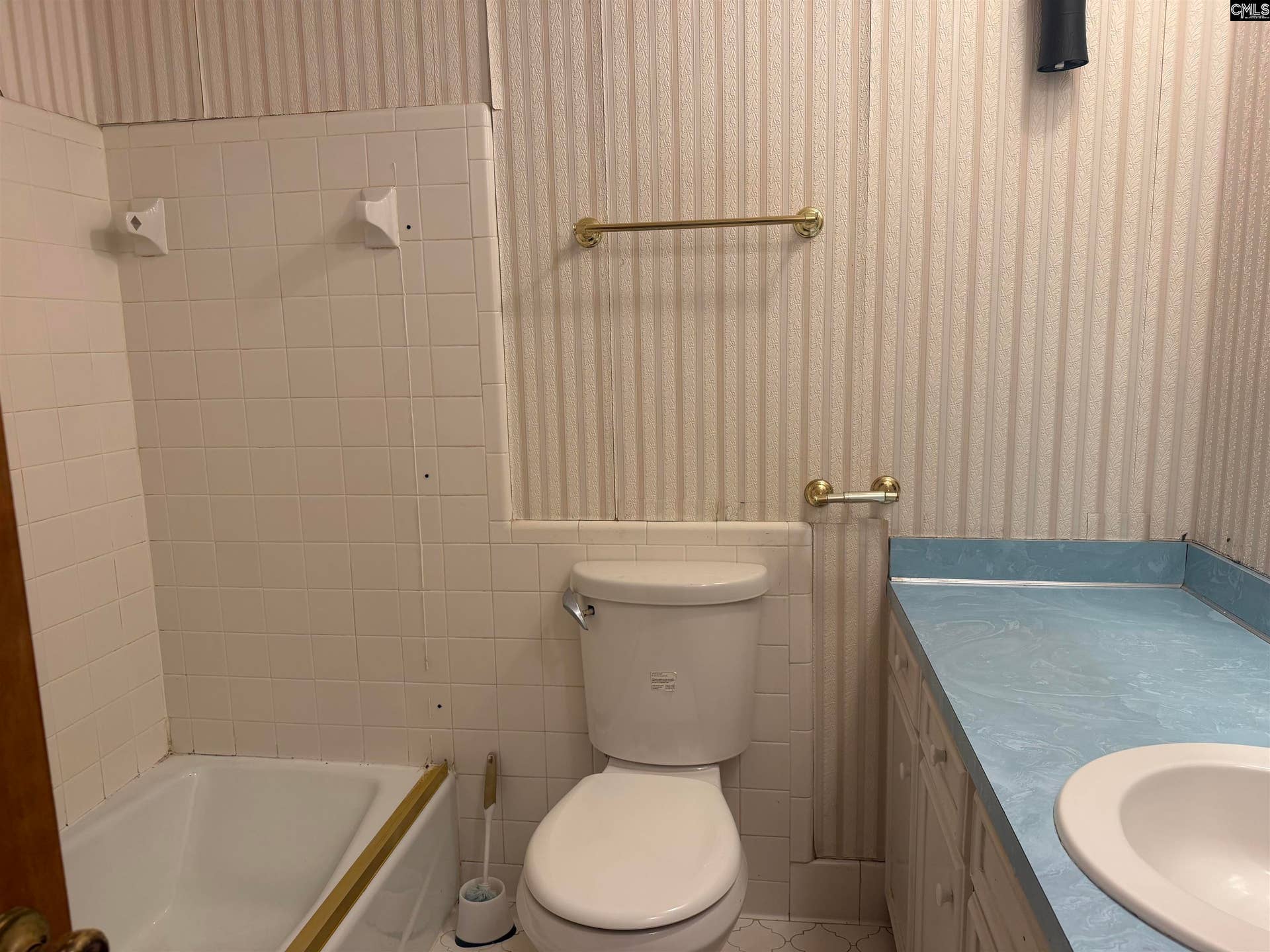 521 Cedarwood Dr, Sumter, SC 29154