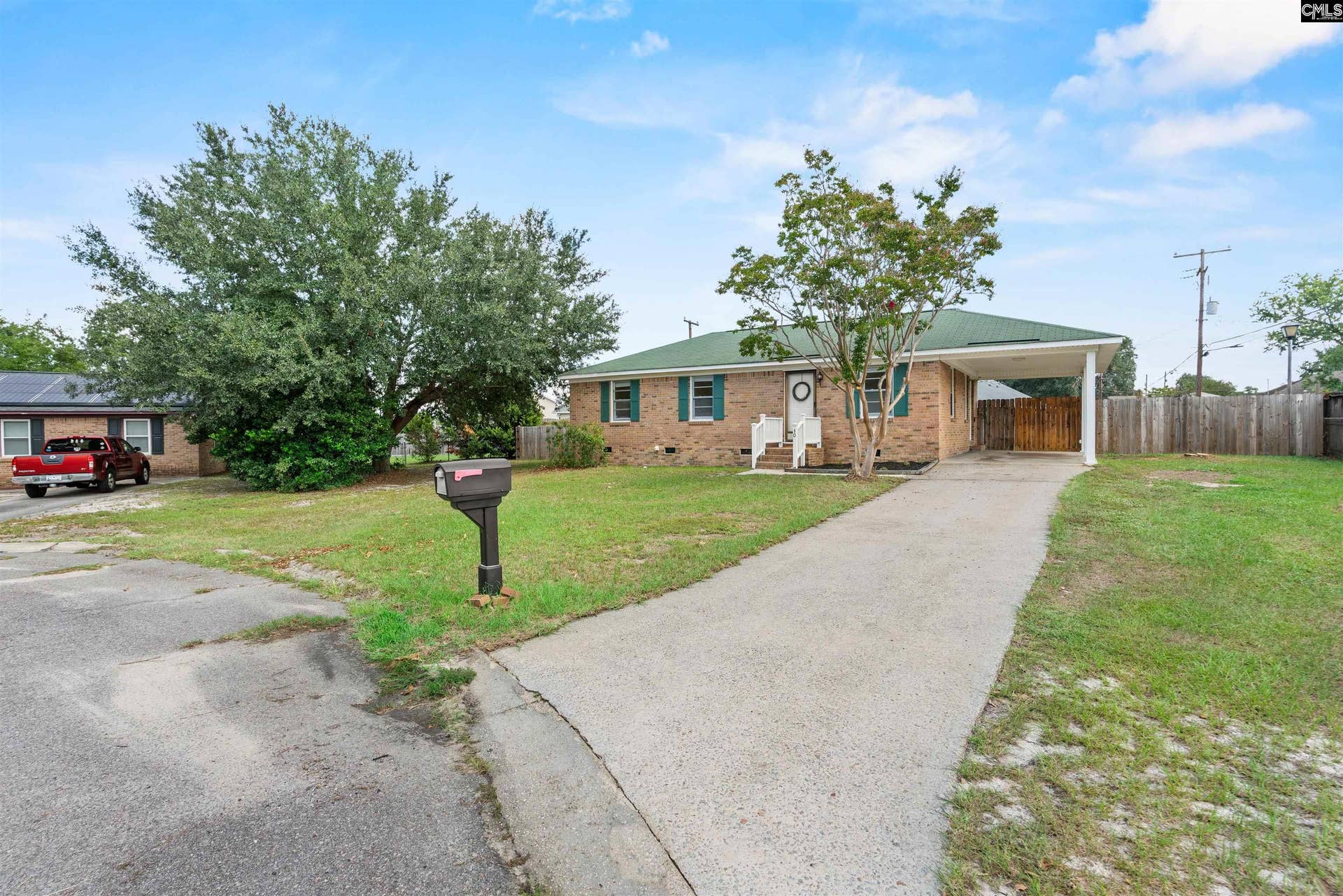 10 Cinda Leigh Court, Lexington, SC 29073