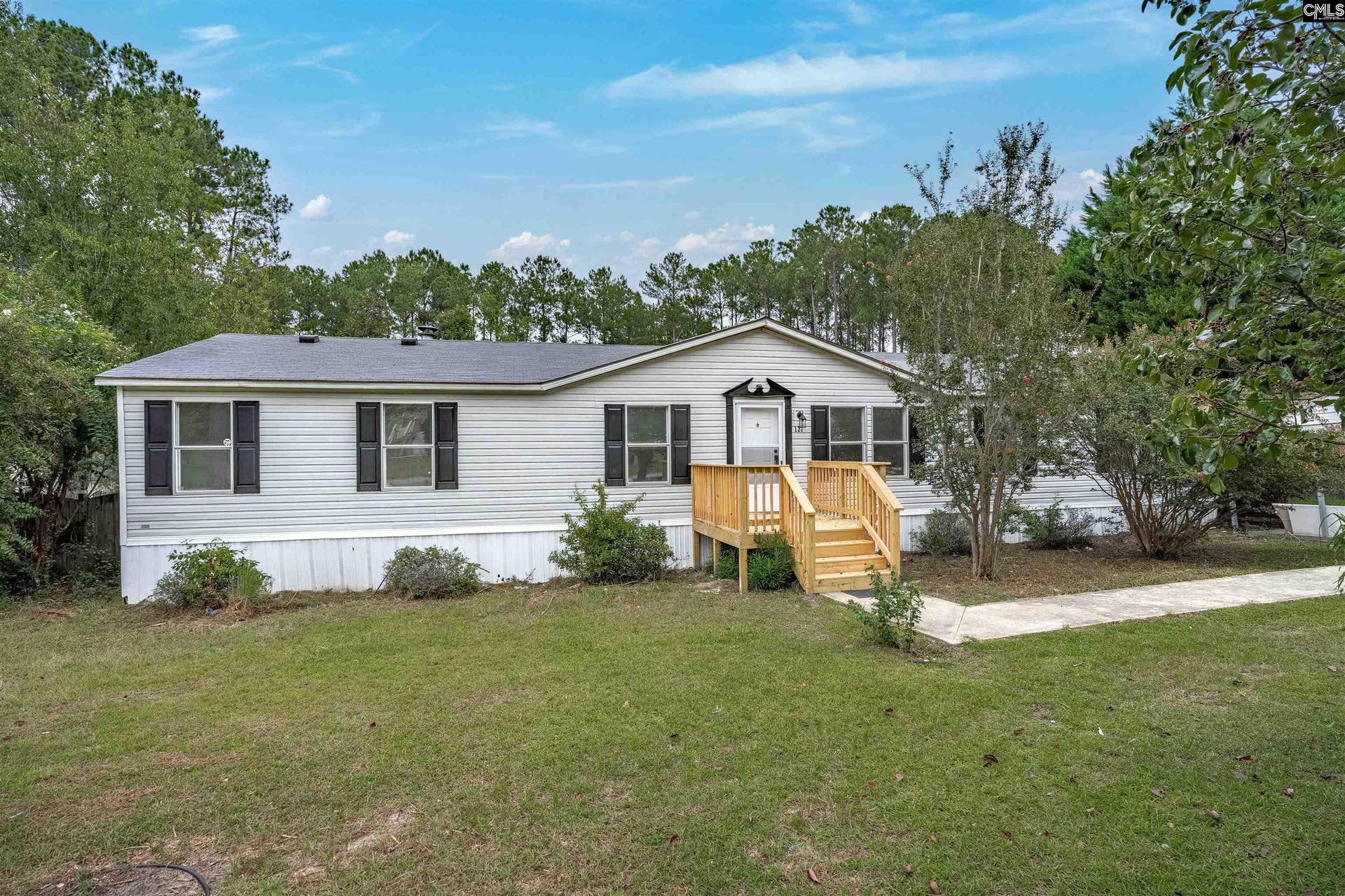 127 Castleville Court, Lexington, SC 29073