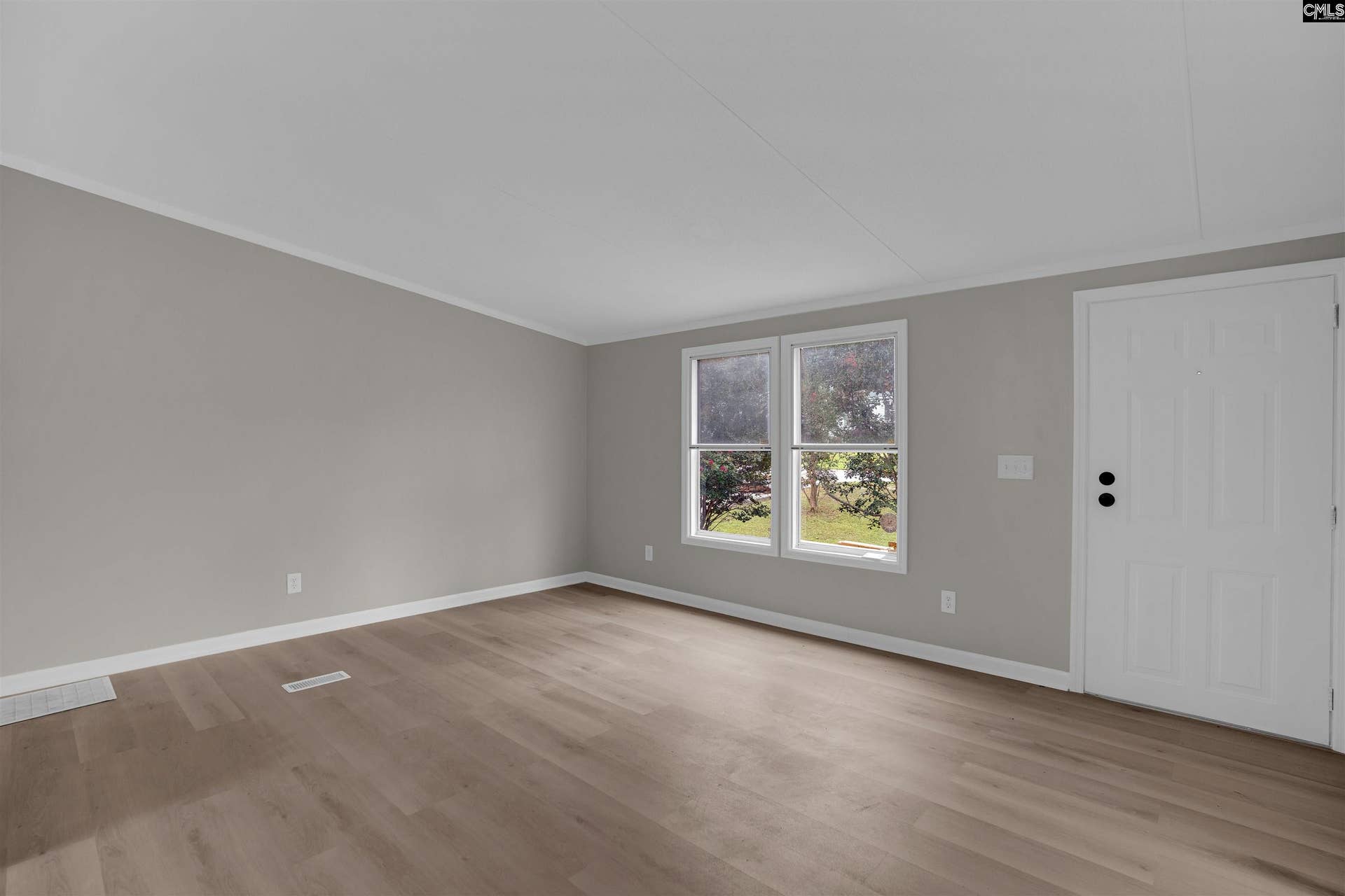127 Castleville Court, Lexington, SC 29073