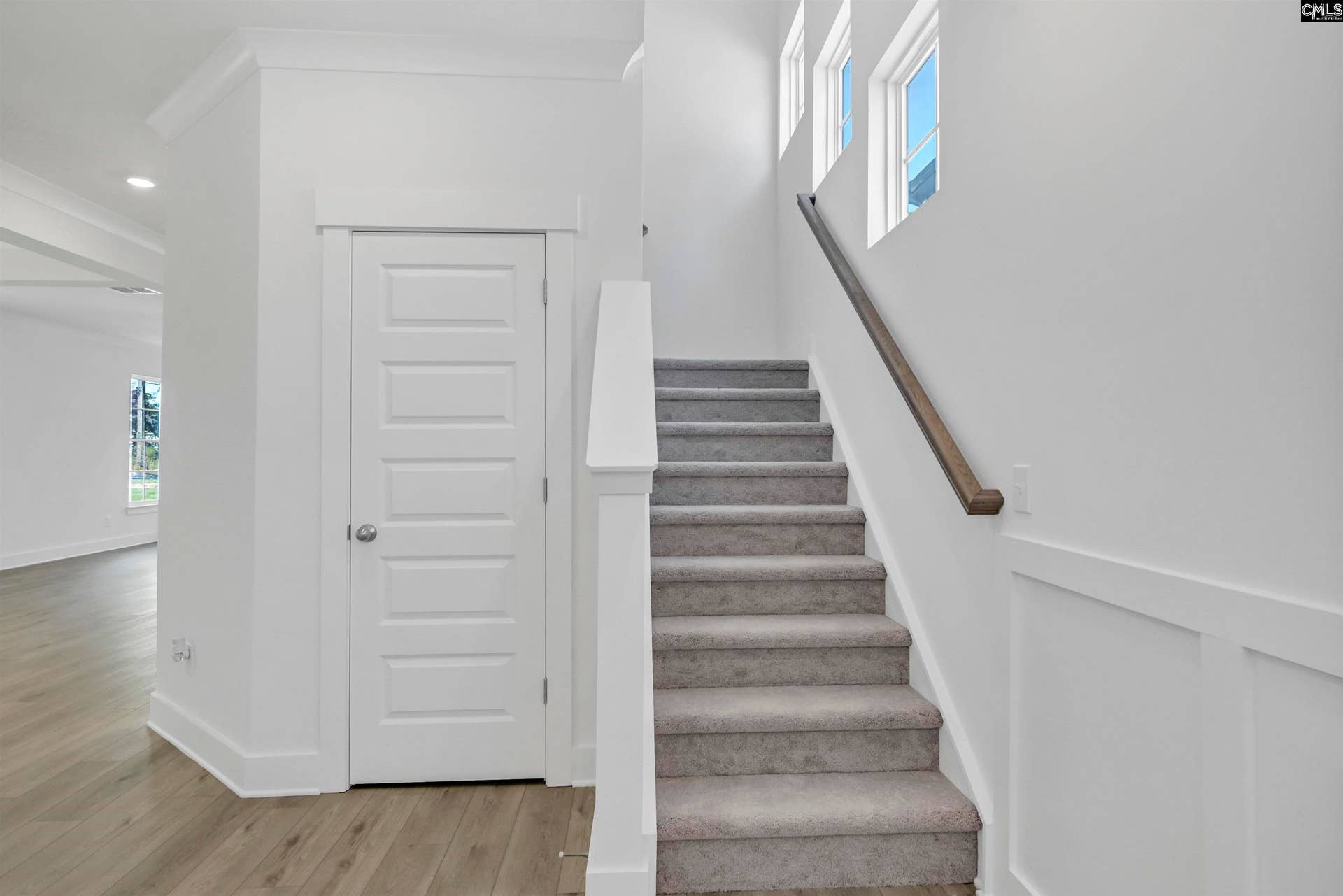 639 Thunder Gulch Avenue, Lexington, SC 29073