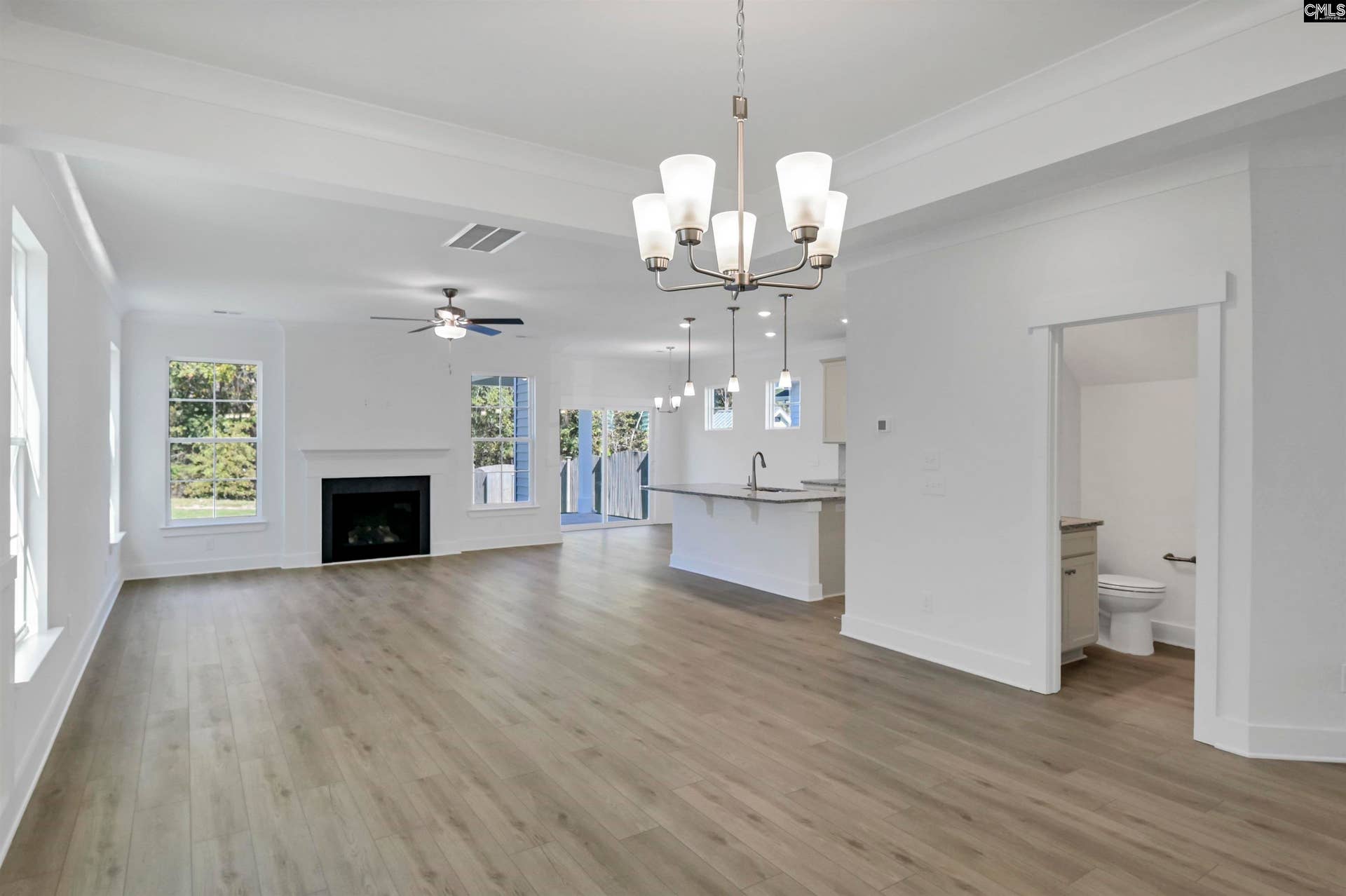 639 Thunder Gulch Avenue, Lexington, SC 29073