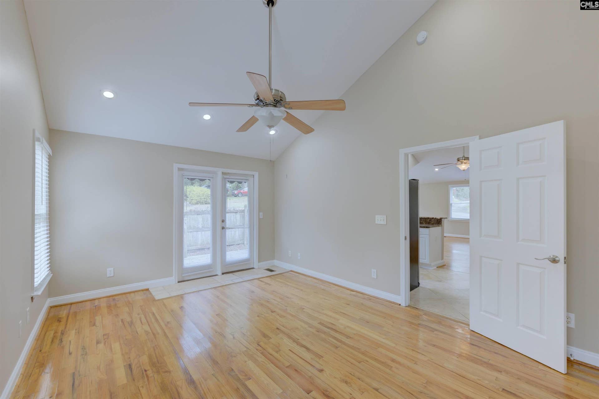 2801 Lincoln Street, Columbia, SC 29201-1636