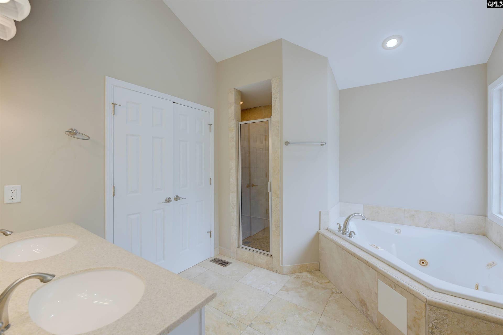 2801 Lincoln Street, Columbia, SC 29201-1636