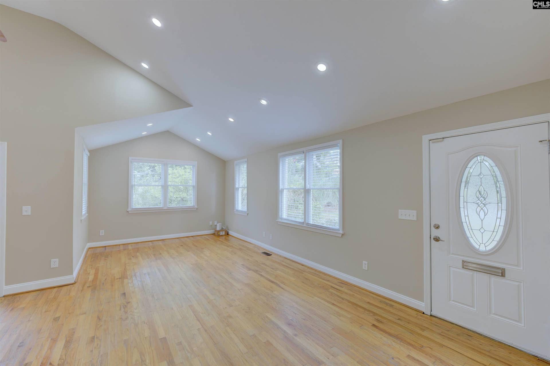 2801 Lincoln Street, Columbia, SC 29201-1636