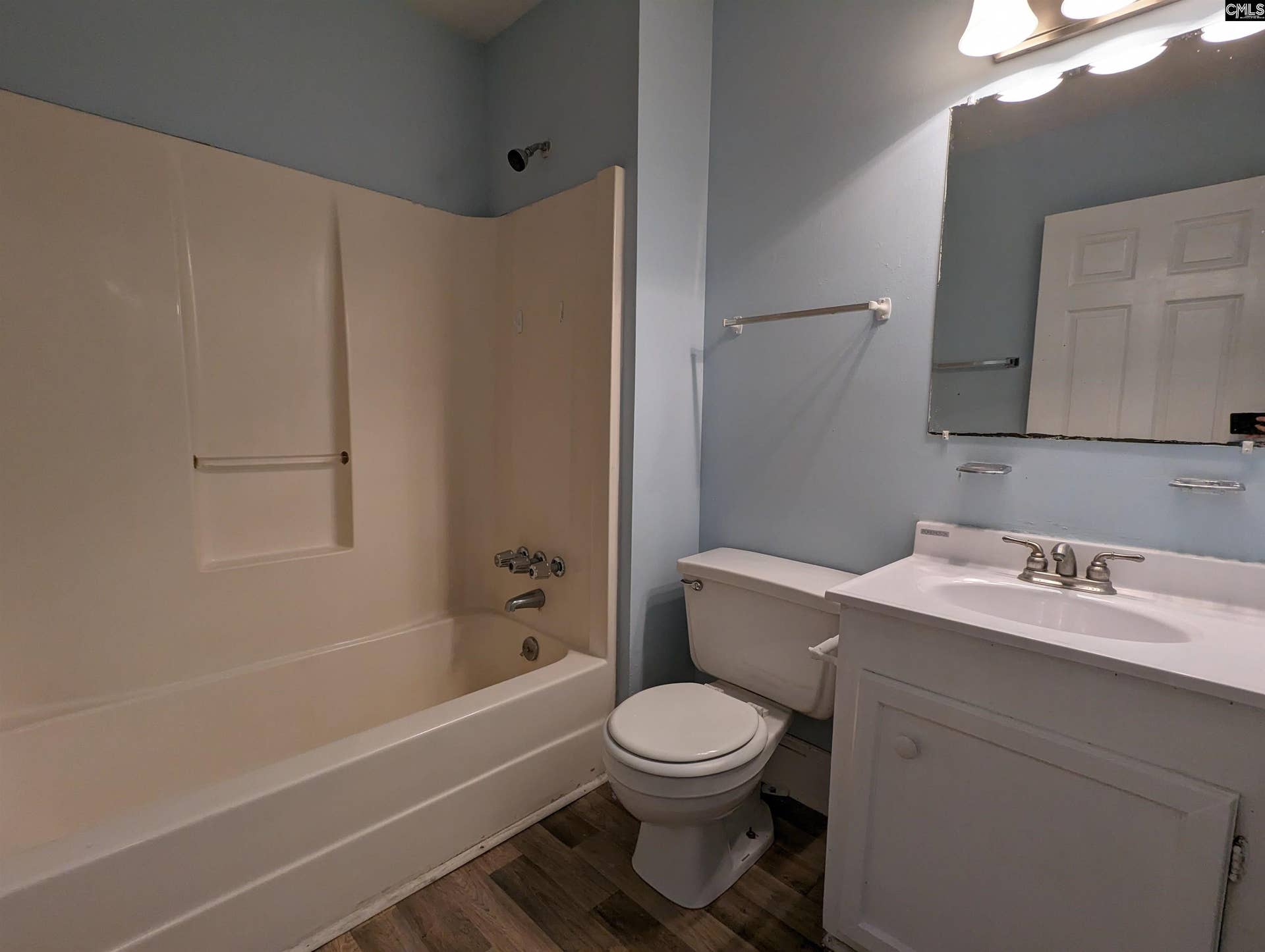 3121 Rosewood Drive, #B, Columbia, SC 29205
