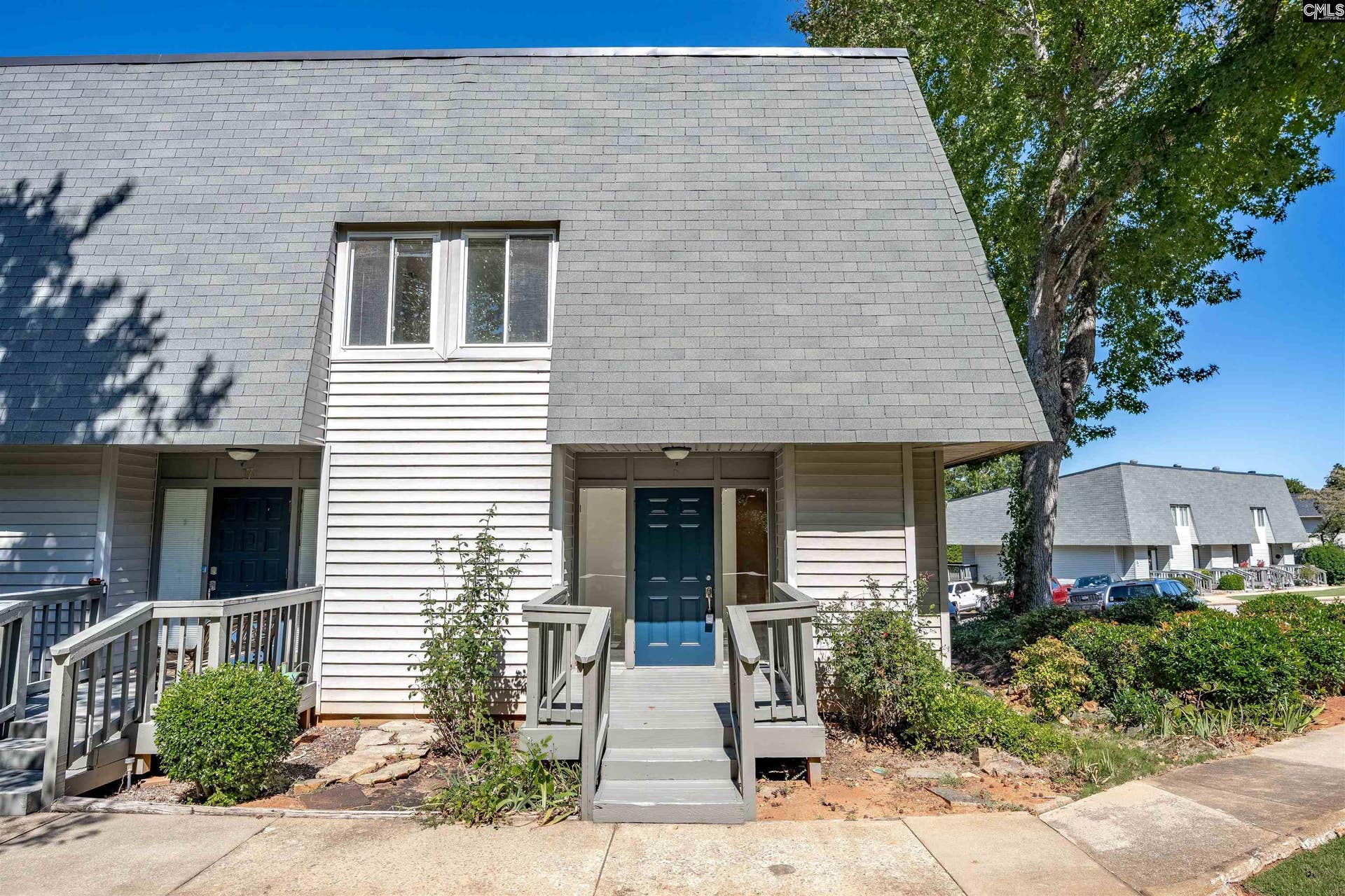 301 Harbor Heights Drive, #17D, Lexington, SC 29072