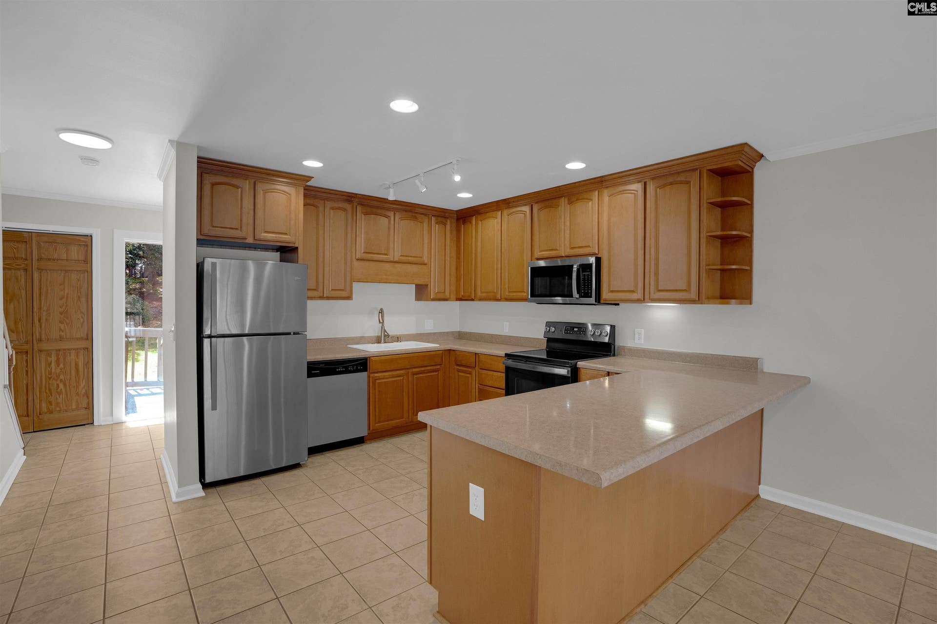 301 Harbor Heights Drive, #17D, Lexington, SC 29072