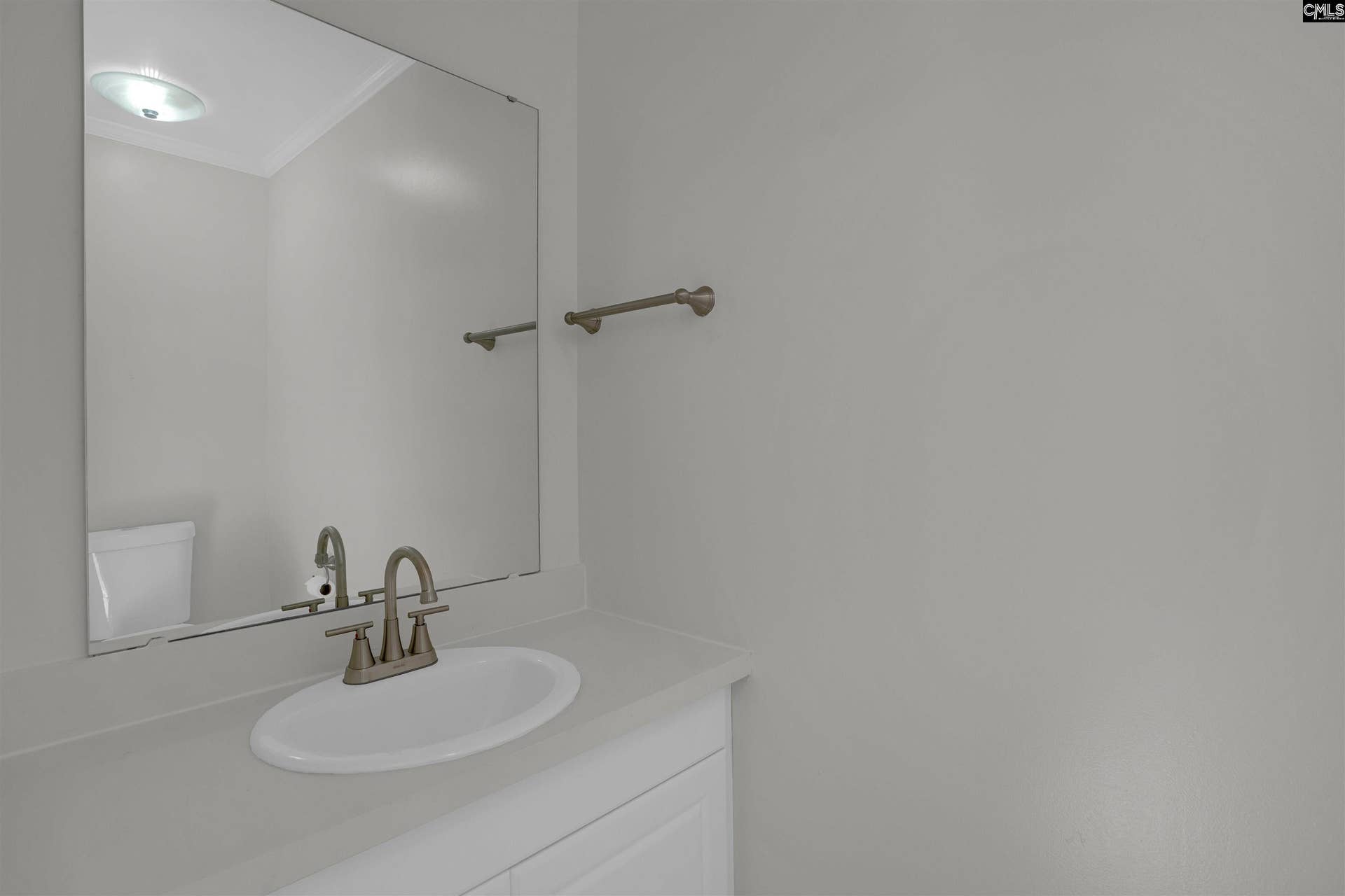 301 Harbor Heights Drive, #17D, Lexington, SC 29072