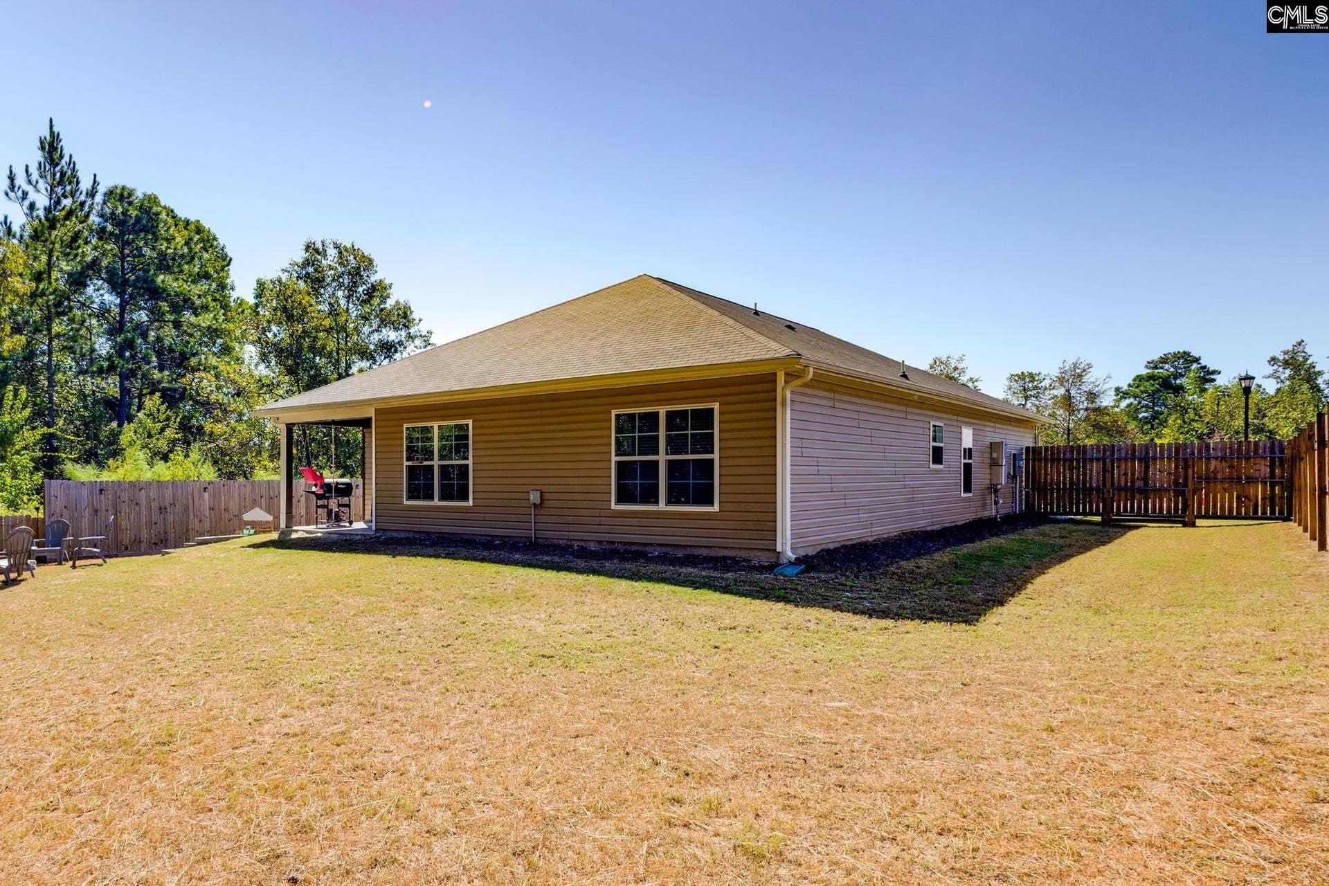 290 Carrington Drive, Lugoff, SC 29078