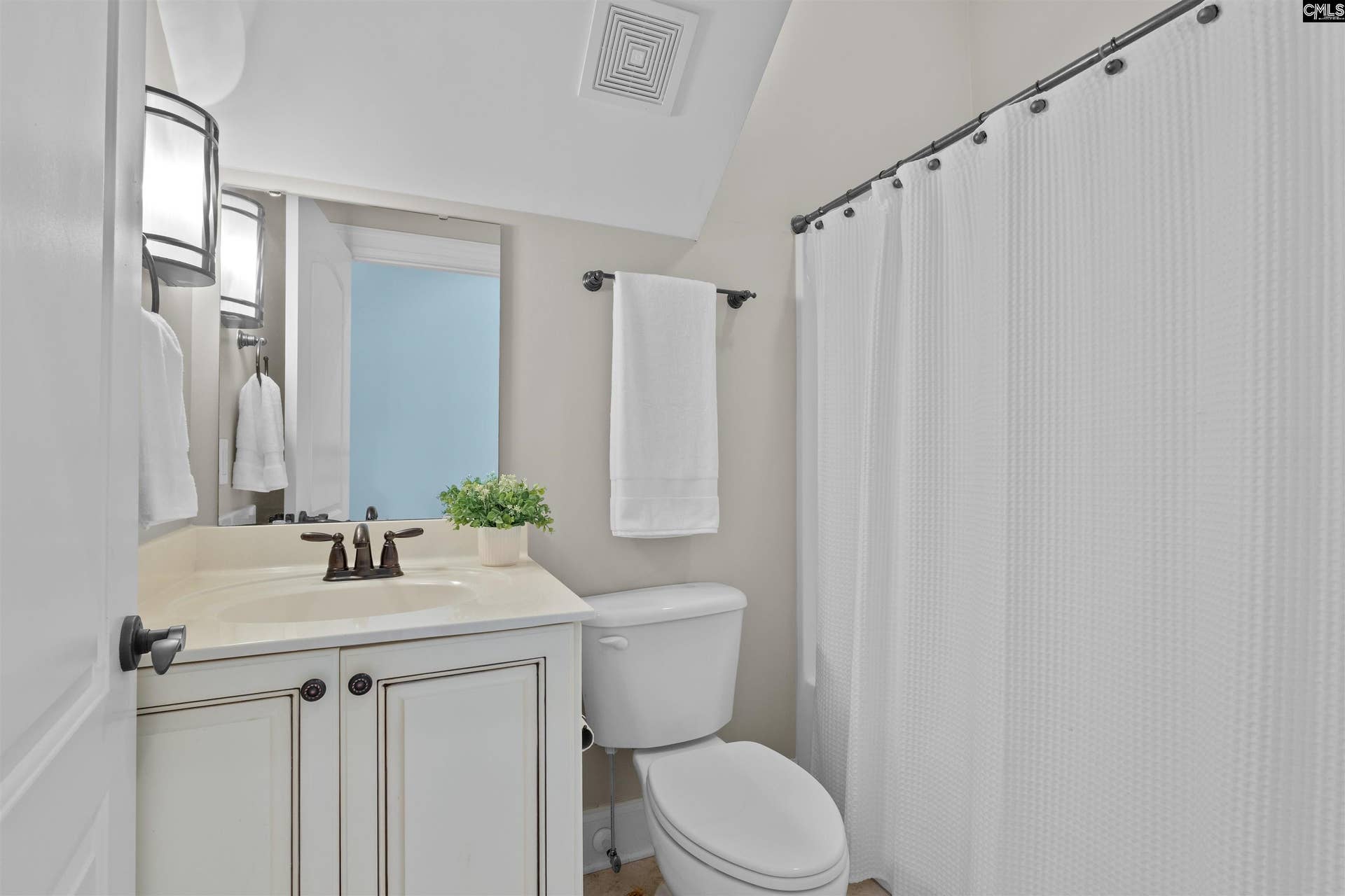 136 Majestic Court, Lexington, SC 29072