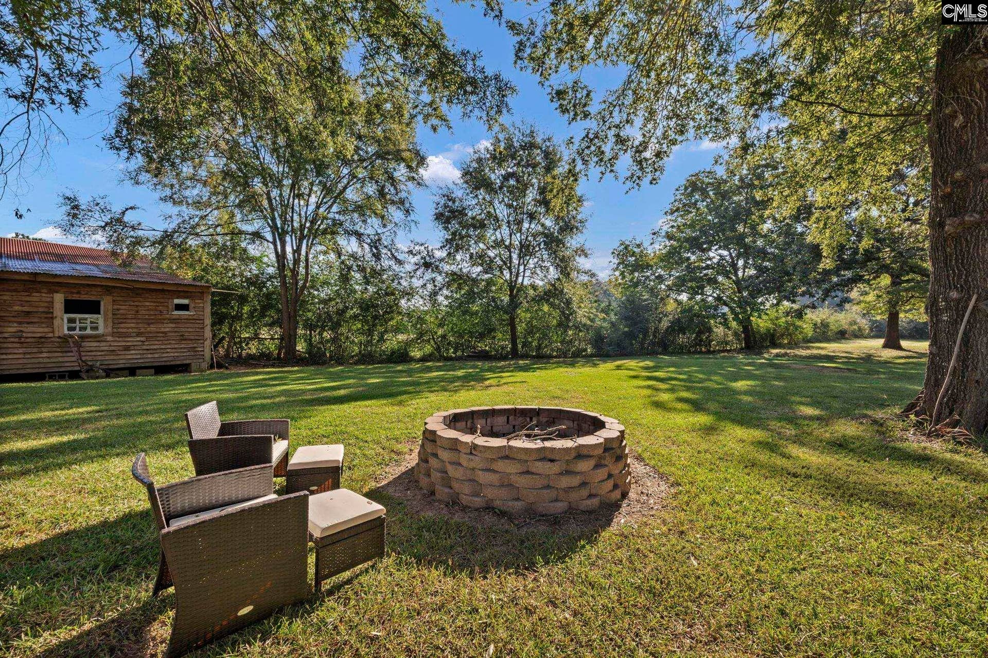102 Dry Gulch Road, Saluda, SC 29138-0000