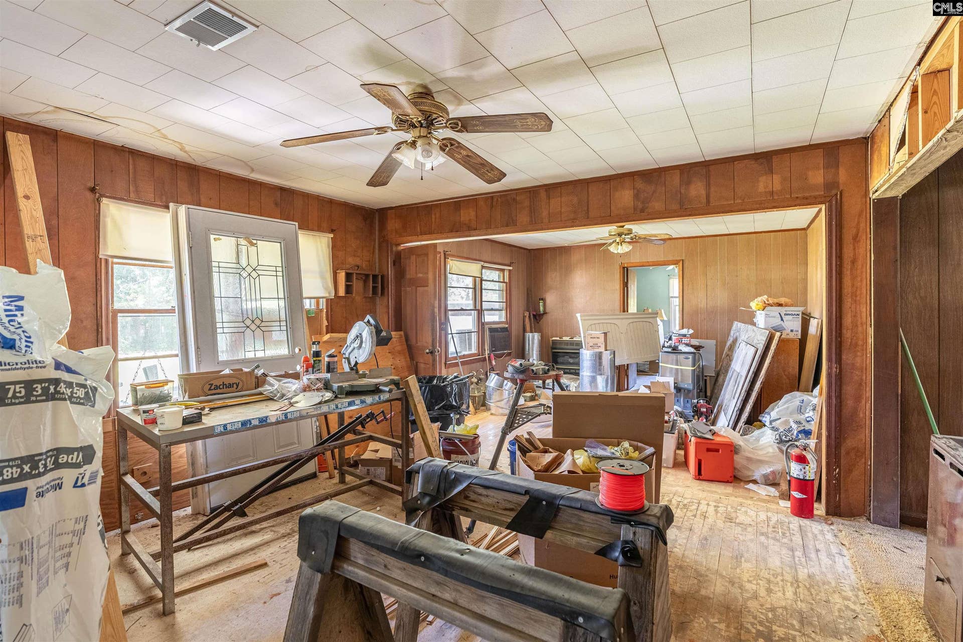 126 Maple Leaf Lane, Batesburg, SC 29006-9058