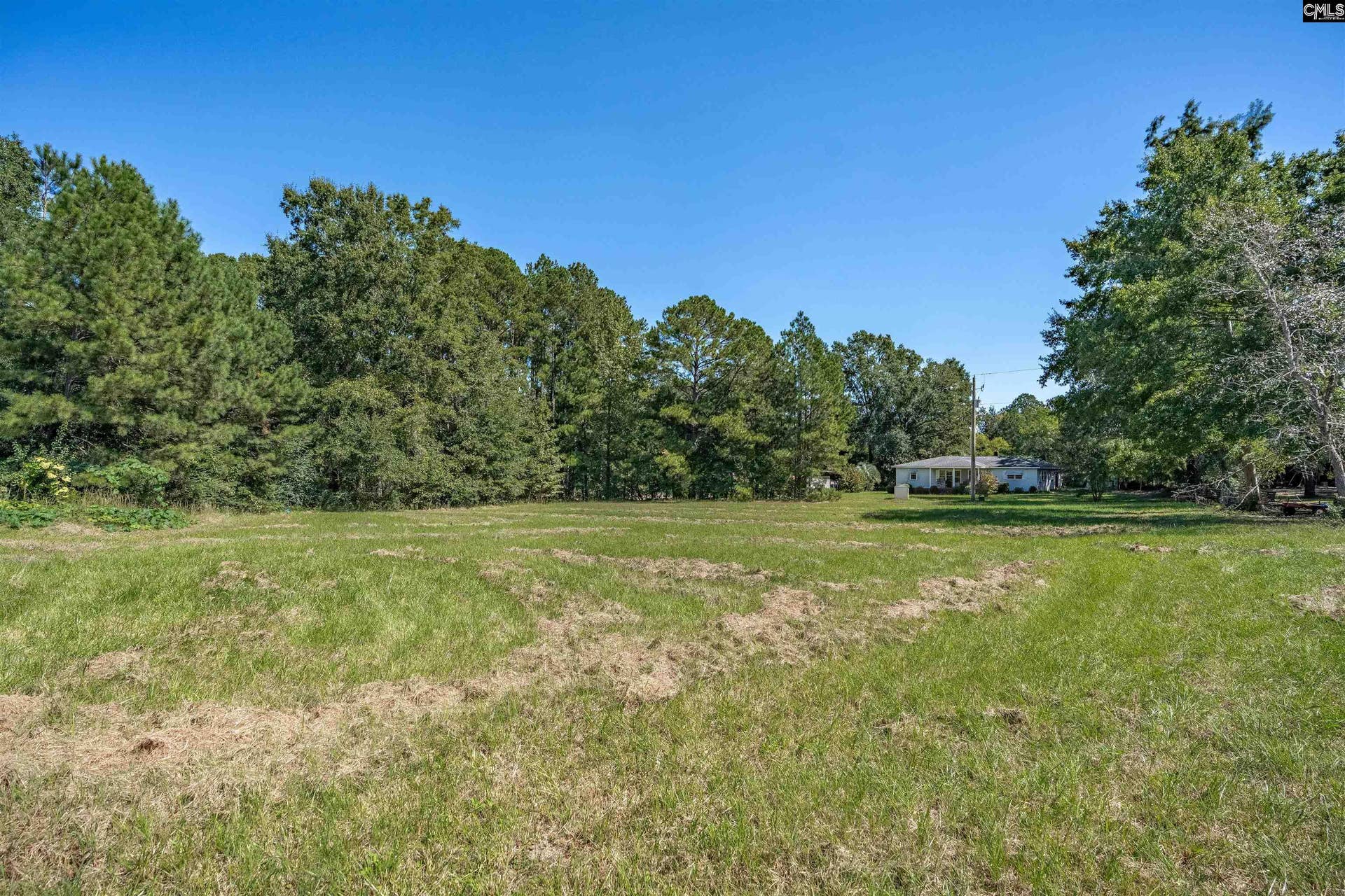 126 Maple Leaf Lane, Batesburg, SC 29006-9058