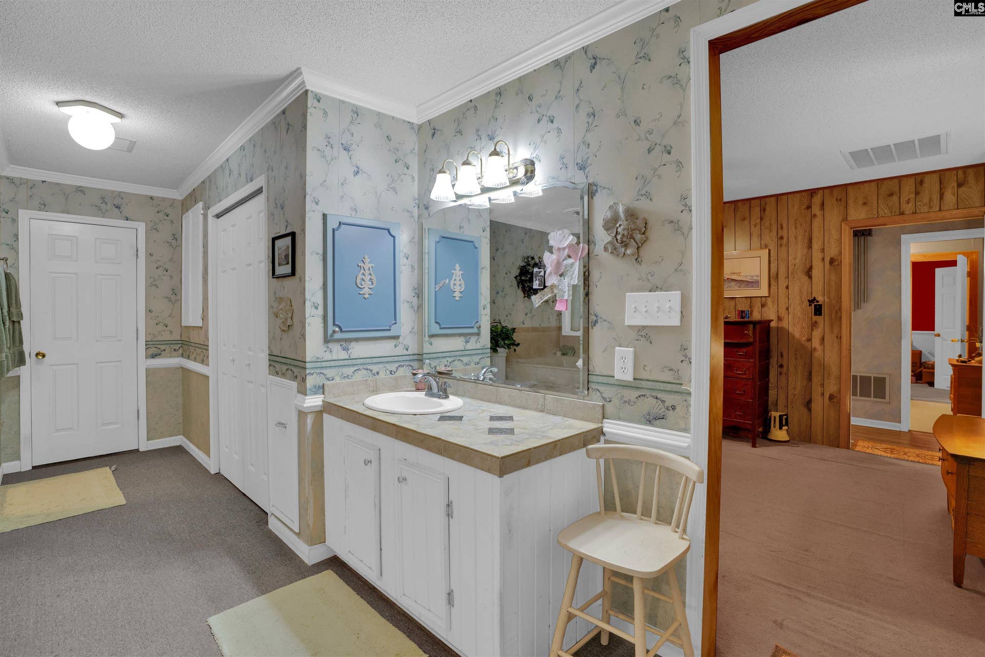 2732 Kennerly Road, Irmo, SC 29063