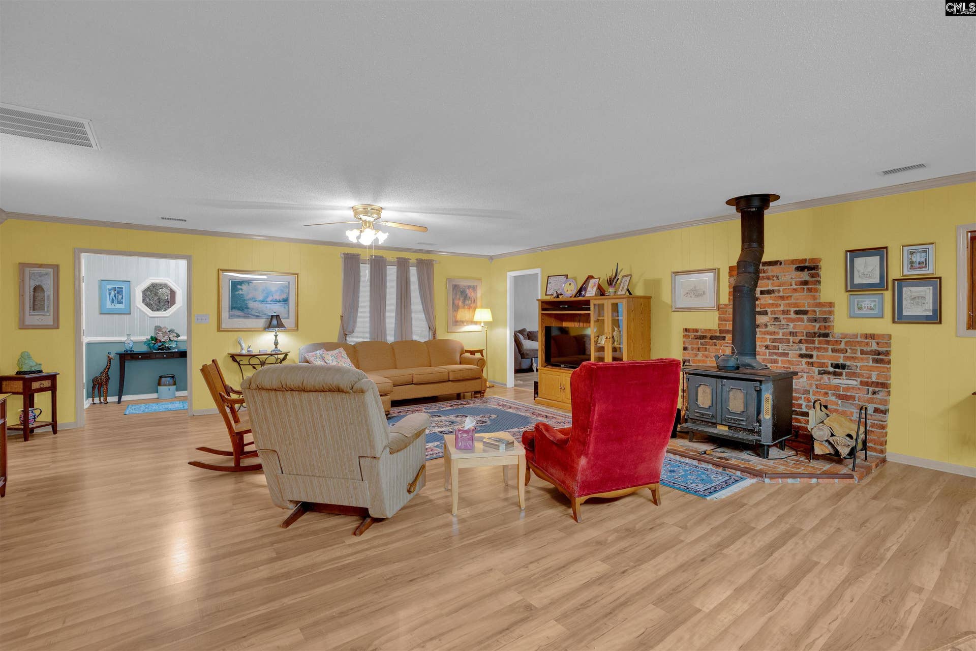 2732 Kennerly Road, Irmo, SC 29063